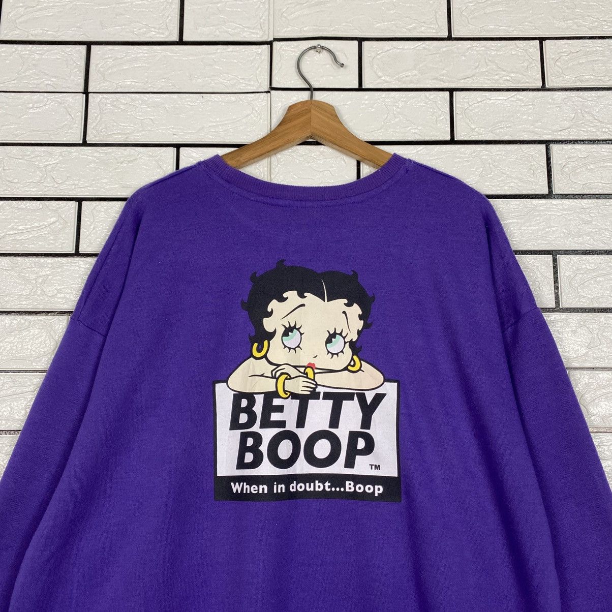 Japanese Brand Vintage Sweatshirt Betty Boop Big Logo Size US L / EU 52-54 / 3 - 10 Thumbnail