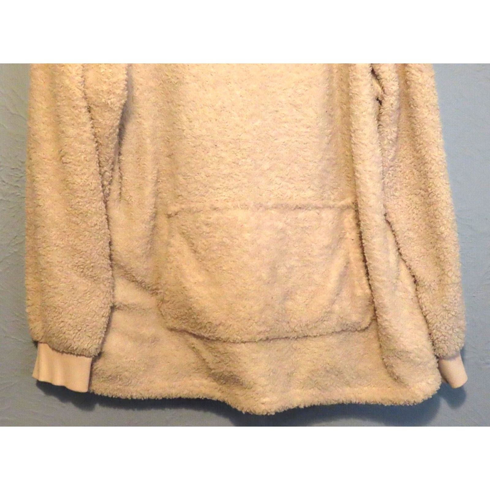 Jessica Simpson VINTAGE Jessica Simpson Hoodie XL Cream V-Neck Pullover Fuzzy Sherpa Women's Size XL / US 12-14 / IT 48-50 - 2 Thumbnail