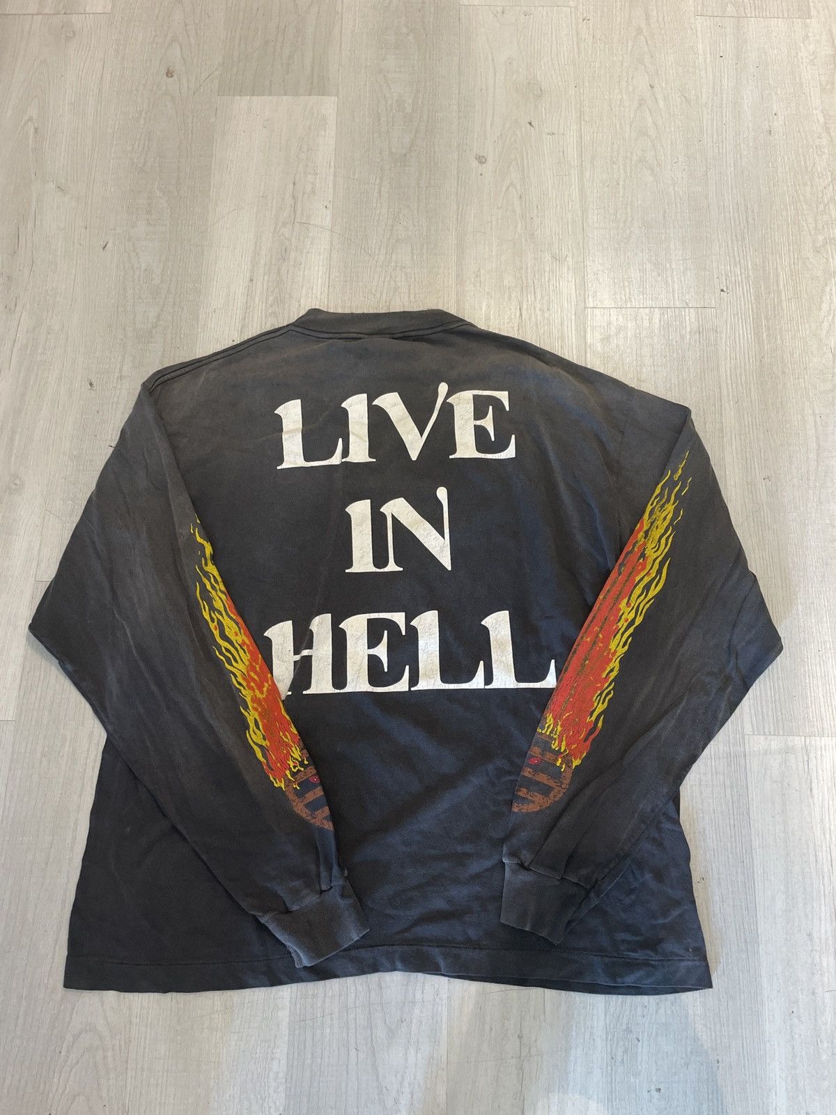 Saint Michael Saint Michael Live In Hell Longsleeve T-Shirt XL Size US XL / EU 56 / 4 - 2 Thumbnail