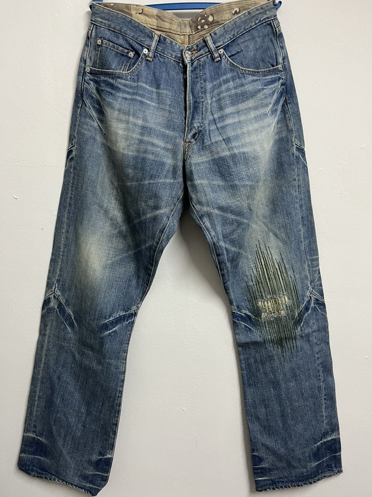 Swagger 🔥 2006 SWAGGER TRASHED DISTRESSED PATCHED JEANS Size US 33 - 3 Thumbnail