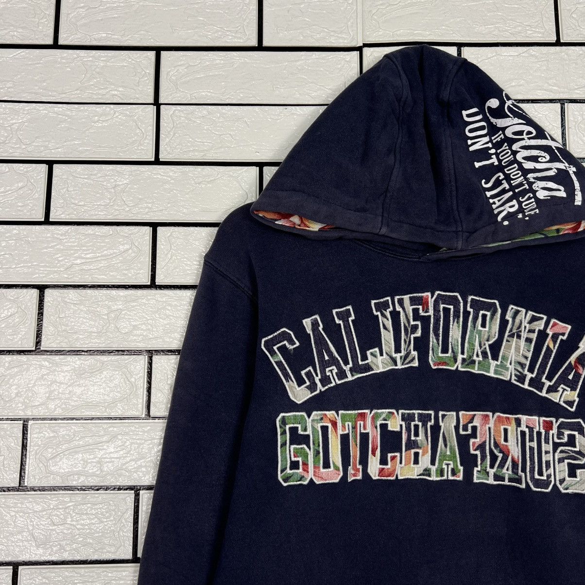 Gotcha CALIFORNIA GOTCHA SURF Big Logo Pullover Hoodies #4109-C187 Size US M / EU 48-50 / 2 - 4 Thumbnail