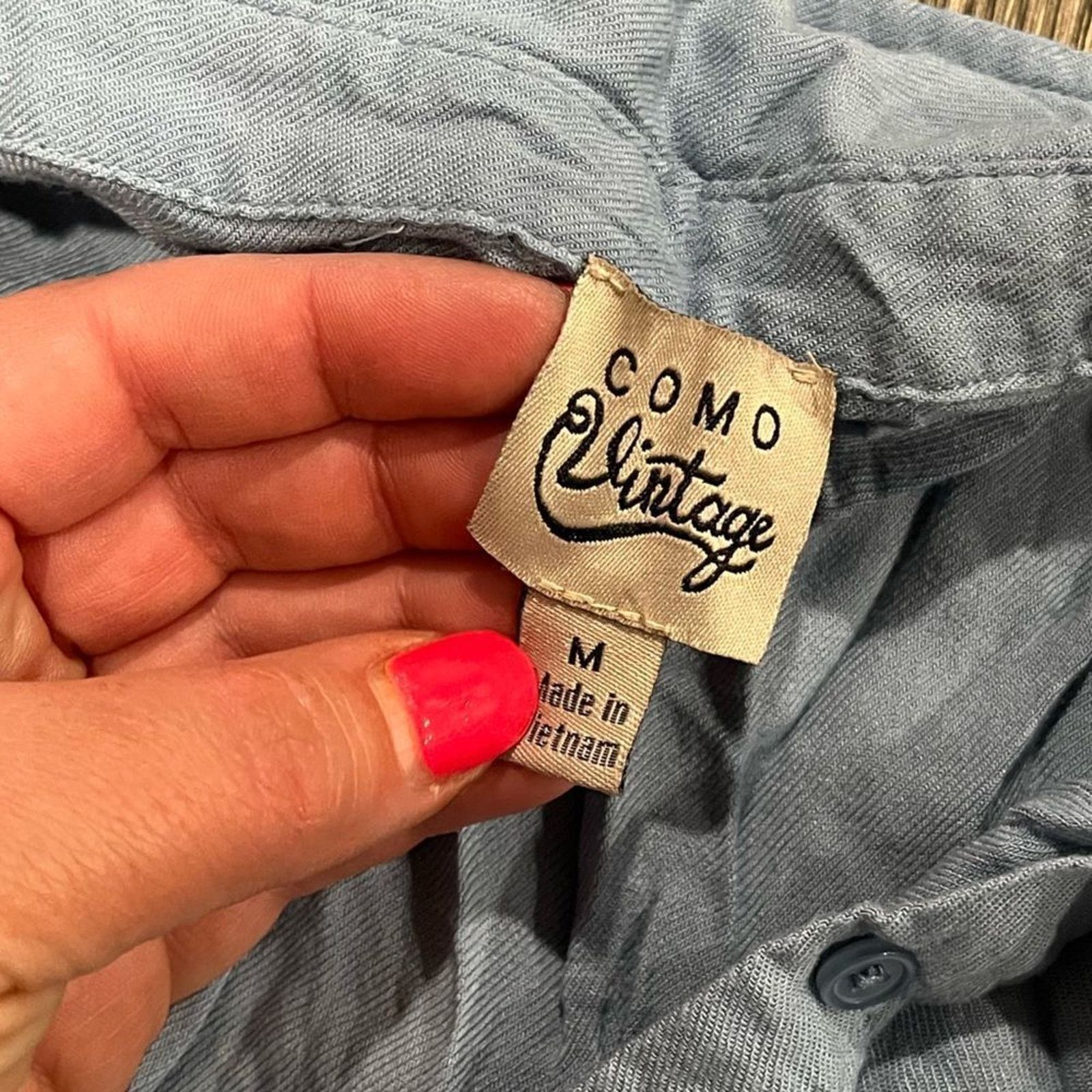 Vintage Como Vintage Light Blue Button Front Collared Blouse Size M Size M / US 6-8 / IT 42-44 - 3 Thumbnail