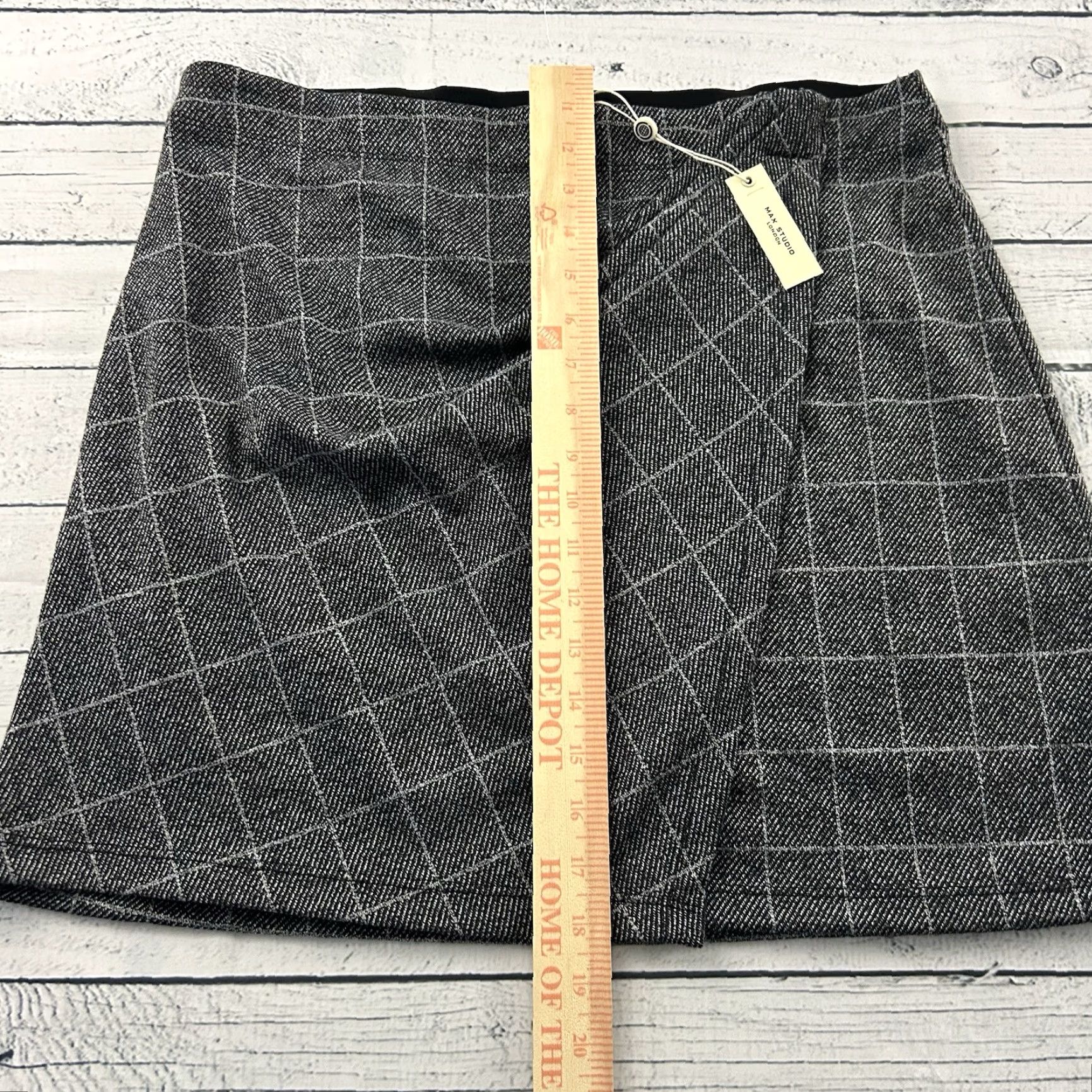 Vintage NEW Max Studio London Elastic Waist Plaid Mini Skirt Women's XL Black Gray 8 Size 40" / US 18 - 3 Thumbnail