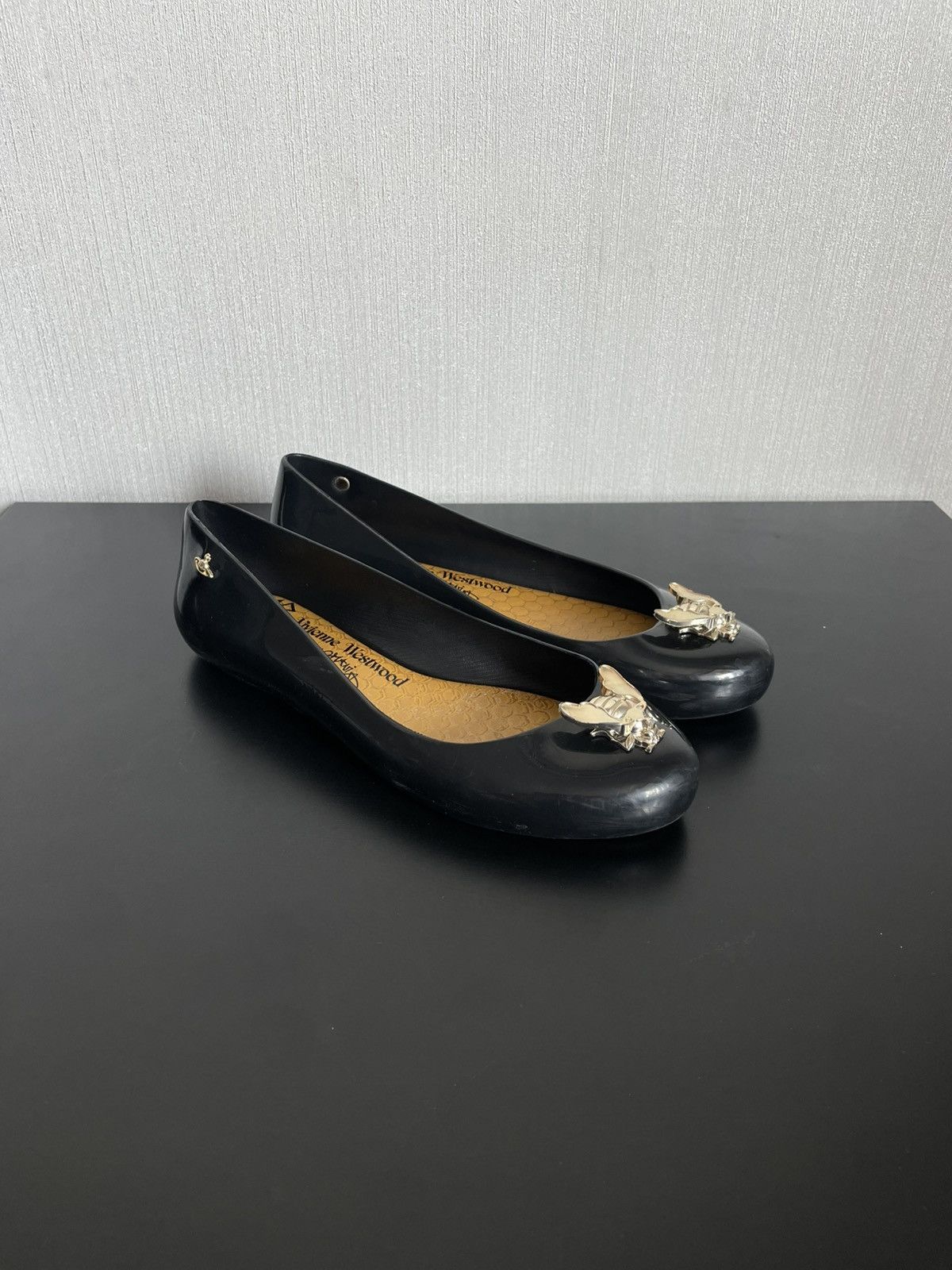 Melissa × Vivienne Westwood Rare Vivienne Westwood Anglomania Melissa Flats Bee 🐝 Y2k Size US 7 / IT 37 - 1 Thumbnail