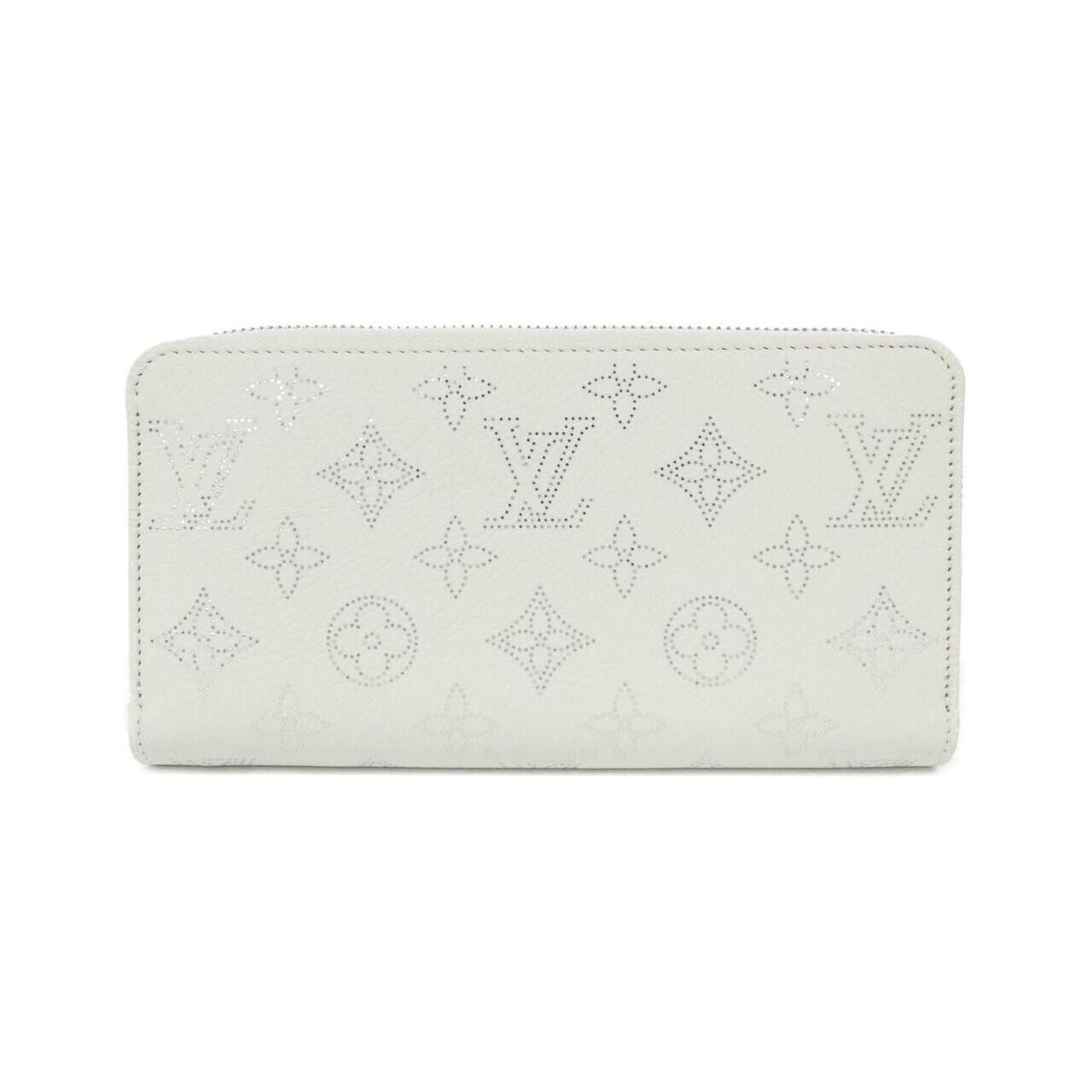 Louis Vuitton Louis Vuitton Louis Vuitton Mahina Calf Long Wallet Leather Long Wallet M11366 DUTY FREE for USA Size ONE SIZE - 1 Thumbnail