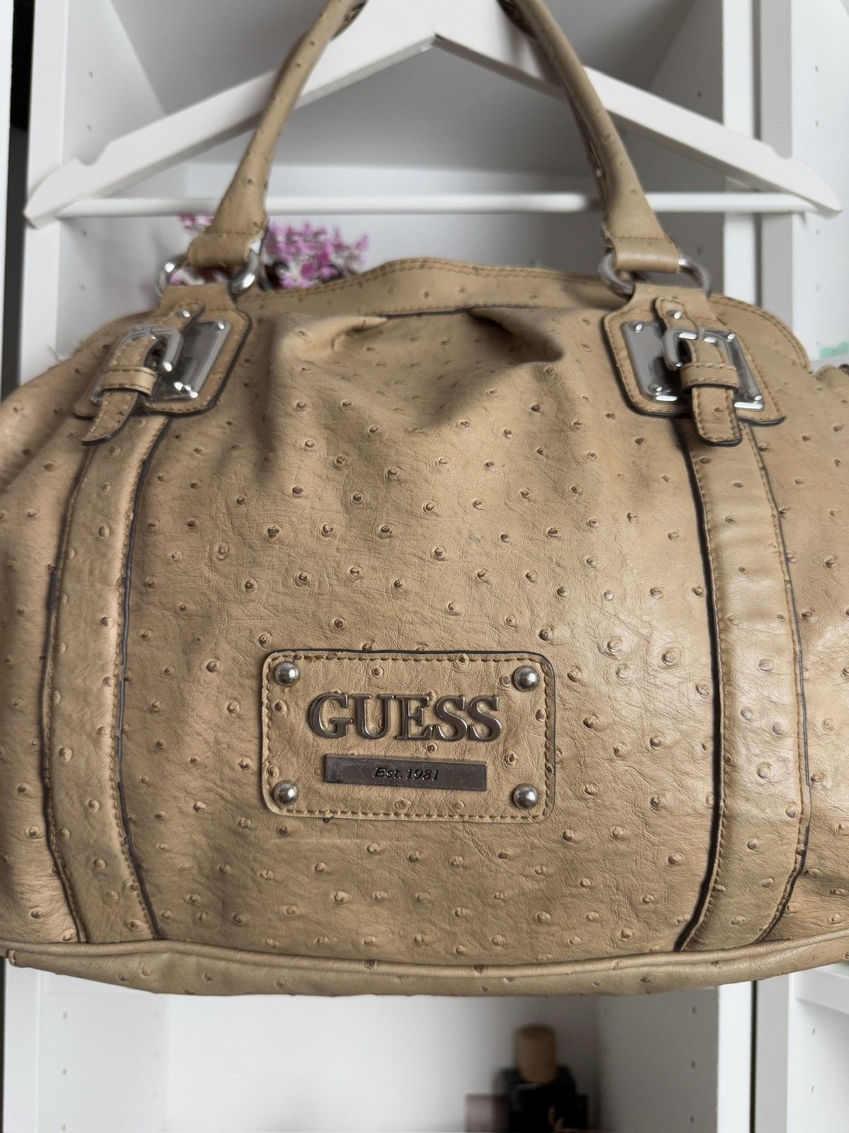 Guess × Vintage Vintage y2k Guess big logo leather shoulderbag designer rare Size ONE SIZE - 4 Thumbnail