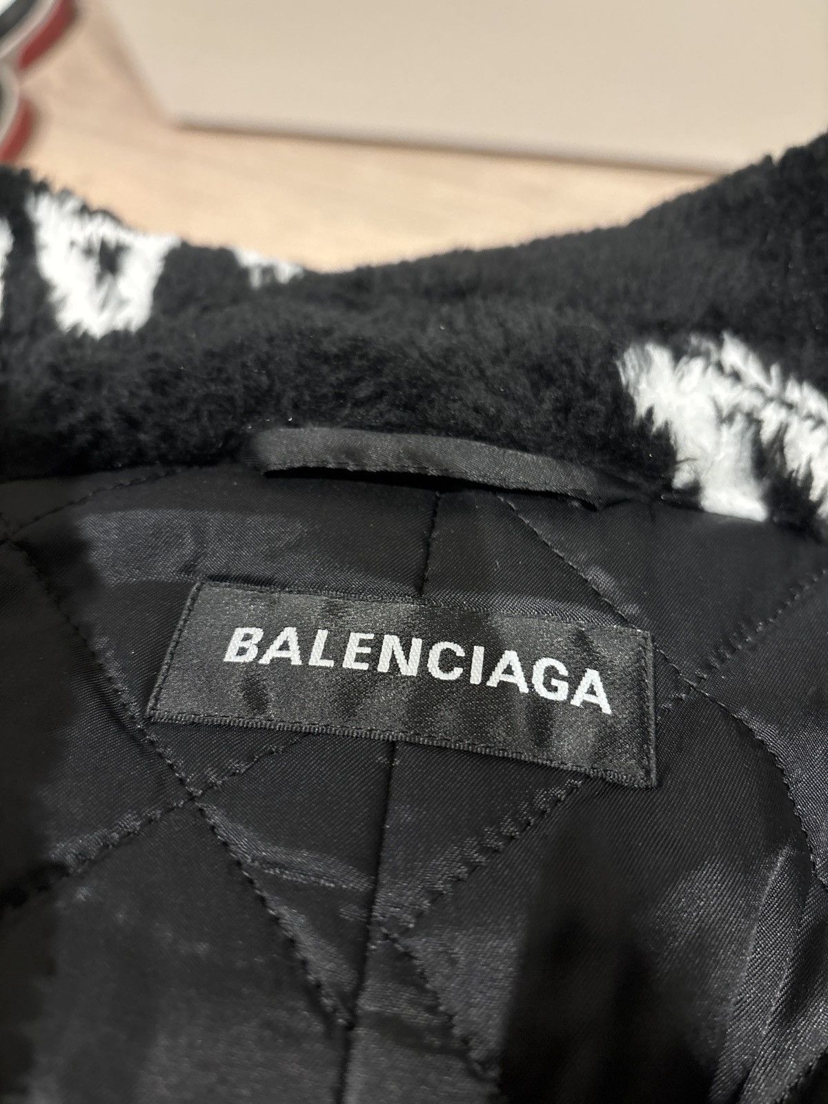 Balenciaga Balenciaga monogram fleece long jacket Size US M / EU 48-50 / 2 - 3 Thumbnail