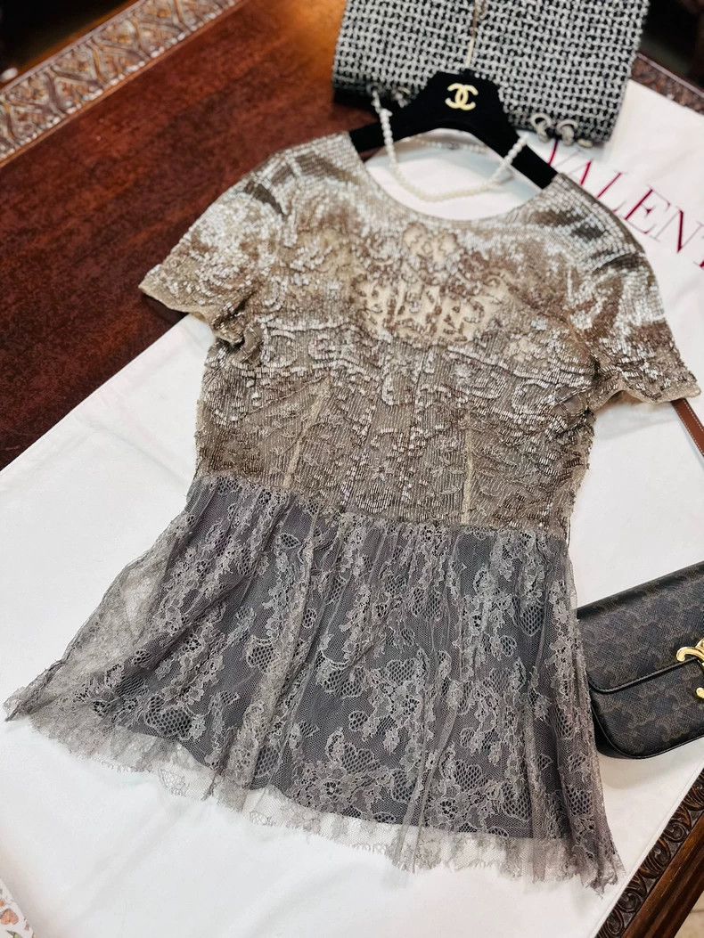 Valentino Valentino Handmade beaded top Size S / US 4 / IT 40 - 9 Thumbnail