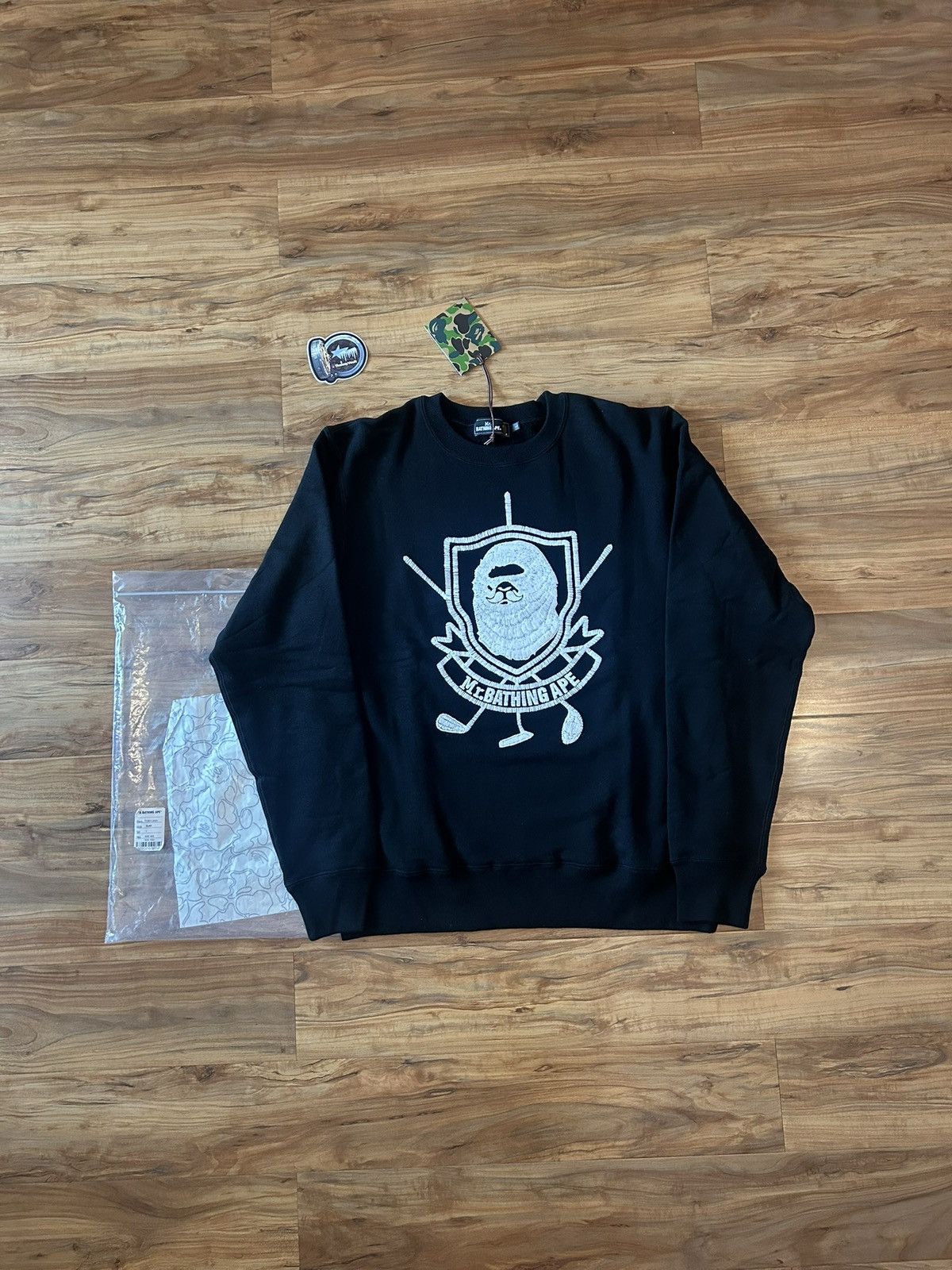 Bape NEW Bape Mr Bathing Ape Golf Logo Crewneck Sweater Size US L / EU 52-54 / 3 - 1 Thumbnail