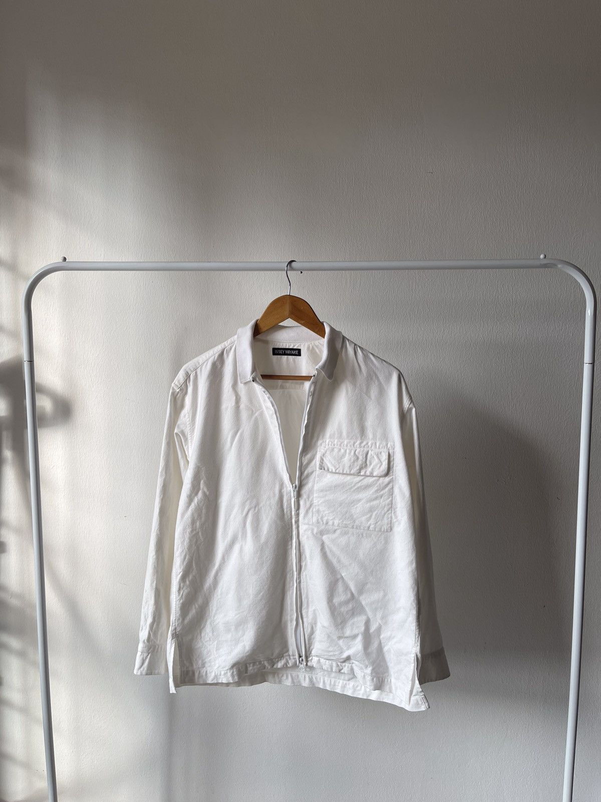 Issey Miyake 2000s Issey Miyake White Zipper Shirt Size US M / EU 48-50 / 2 - 5 Thumbnail