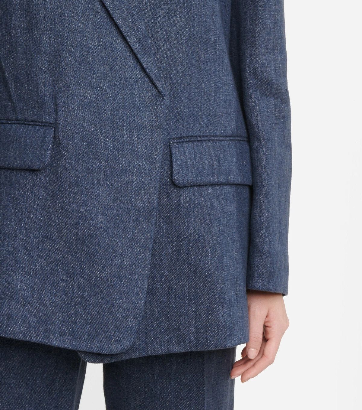 Chloe o1y0825 Blazer in Navy Blue Size S / US 4 / IT 40 - 3 Thumbnail