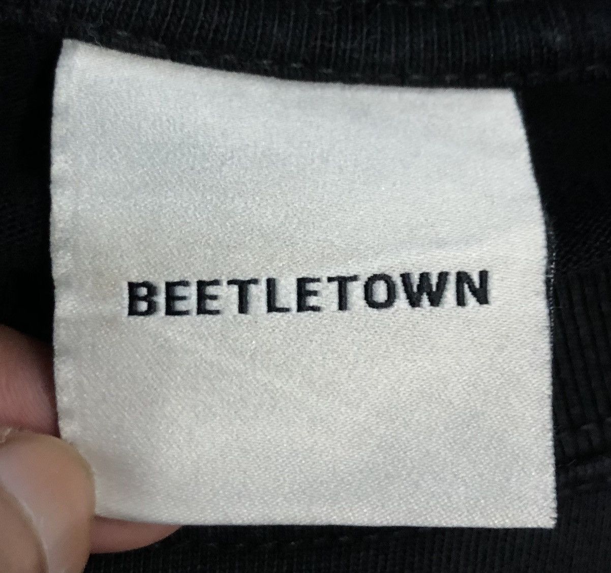 Vintage Vintage Beetletown Sweatshirt Size US L / EU 52-54 / 3 - 7 Thumbnail