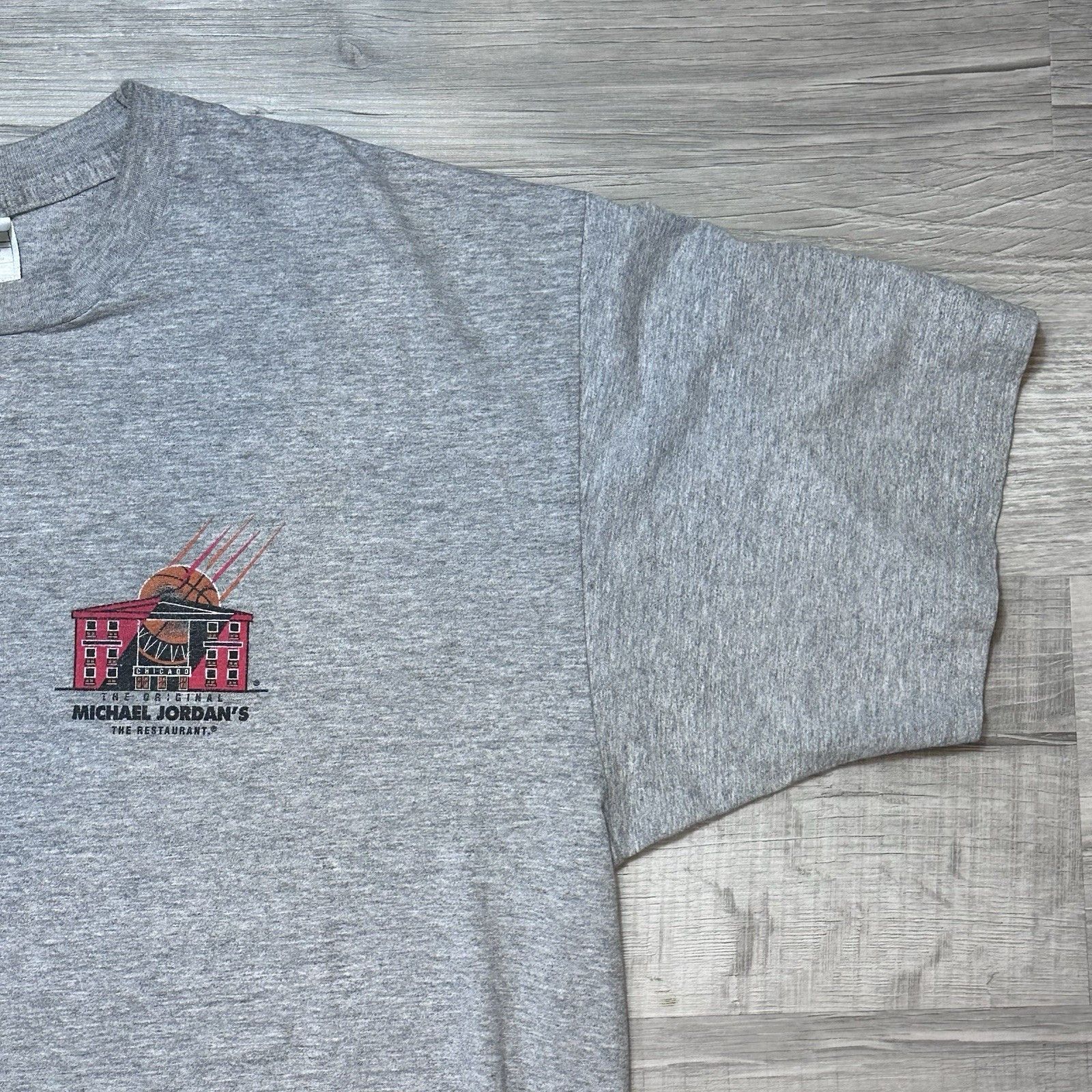 Jordan Brand × Nike × Vintage Vintage 90s Nike T-Shirt Michael Jordan Restaurant Chicago Size US L / EU 52-54 / 3 - 4 Thumbnail