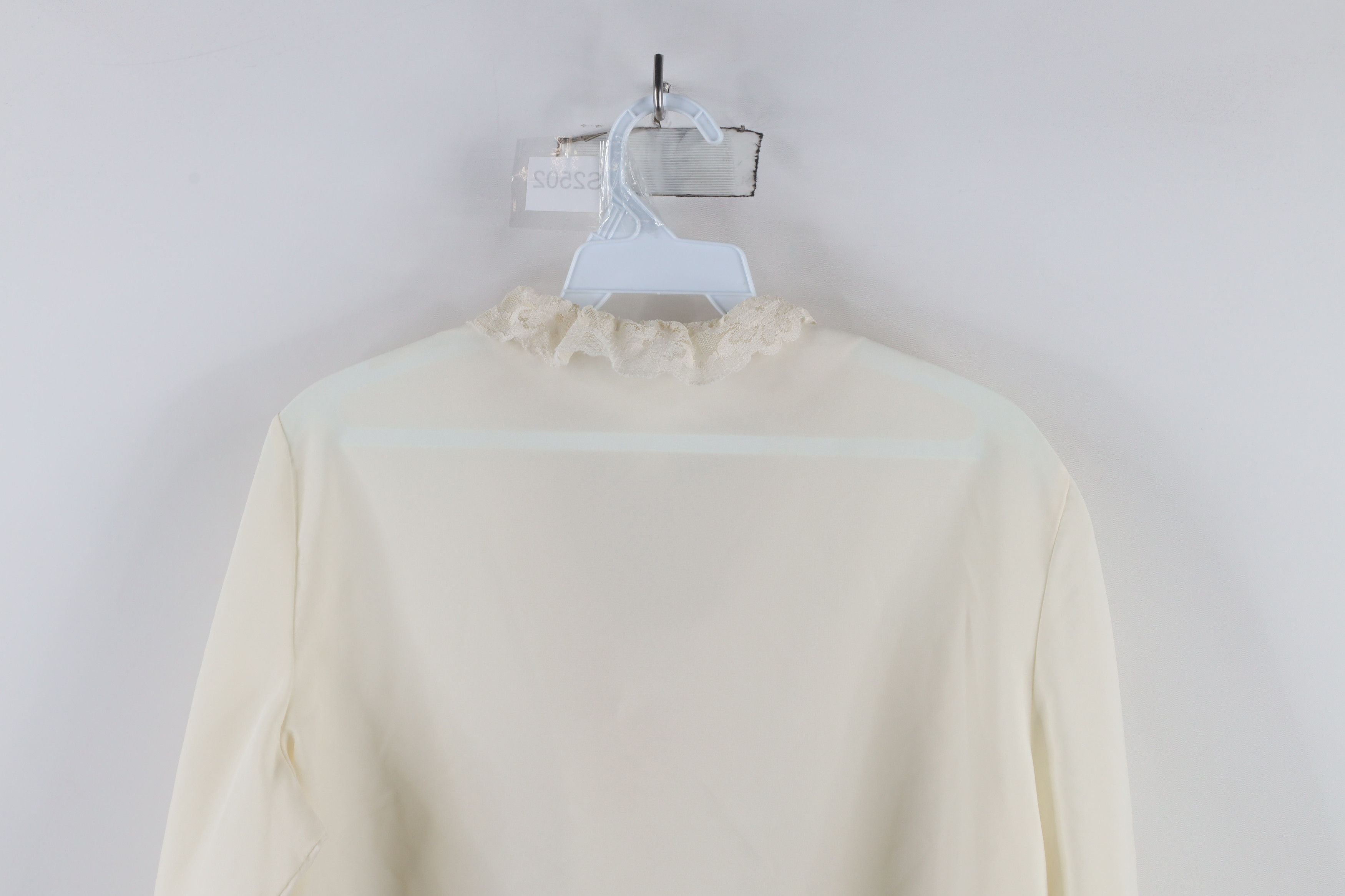 Vintage Vintage 70s Streetwear Flower Lace Button Shirt Blouse USA Size XXL / US 16-18 / IT 52-54 - 14 Thumbnail