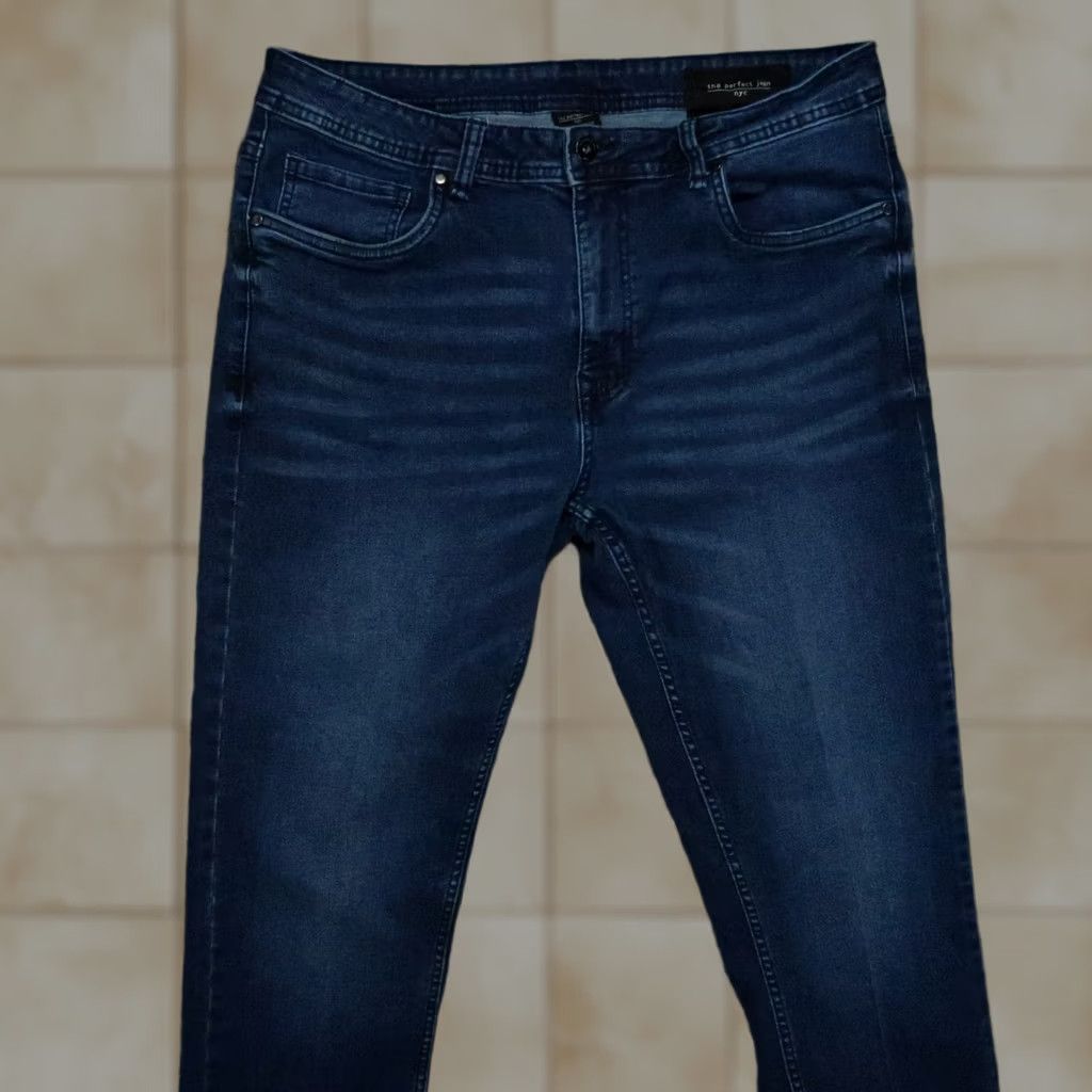 Vintage The Perfect Jean Jeans Men 36x25 Blue Slim Fit 5-Pocket Denim Straight Stretch Jeans Size US 36 / EU 52 - 1 Thumbnail
