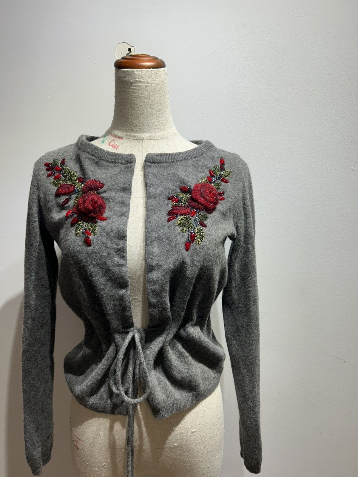 Moschino 3D Floral Embroidery Belted Cardigan Size XS / US 0-2 / IT 36-38 - 1 Thumbnail