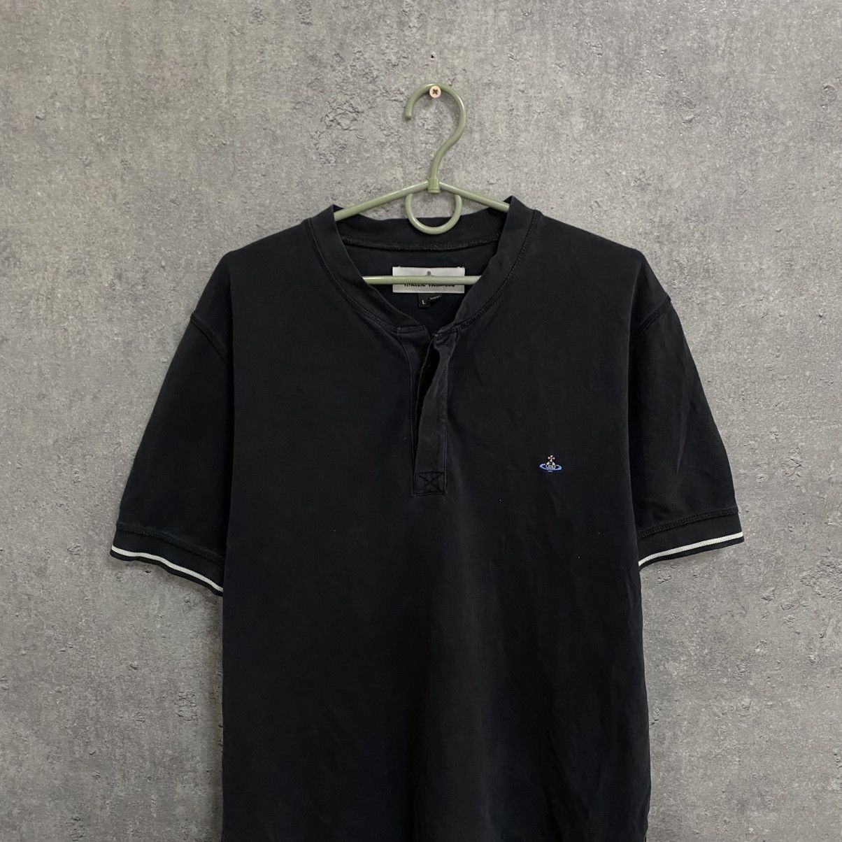 Vivienne Westwood Vivienne Westwood Polo T-Shirt Rare Retro Hype Y2K Size US L / EU 52-54 / 3 - 3 Thumbnail