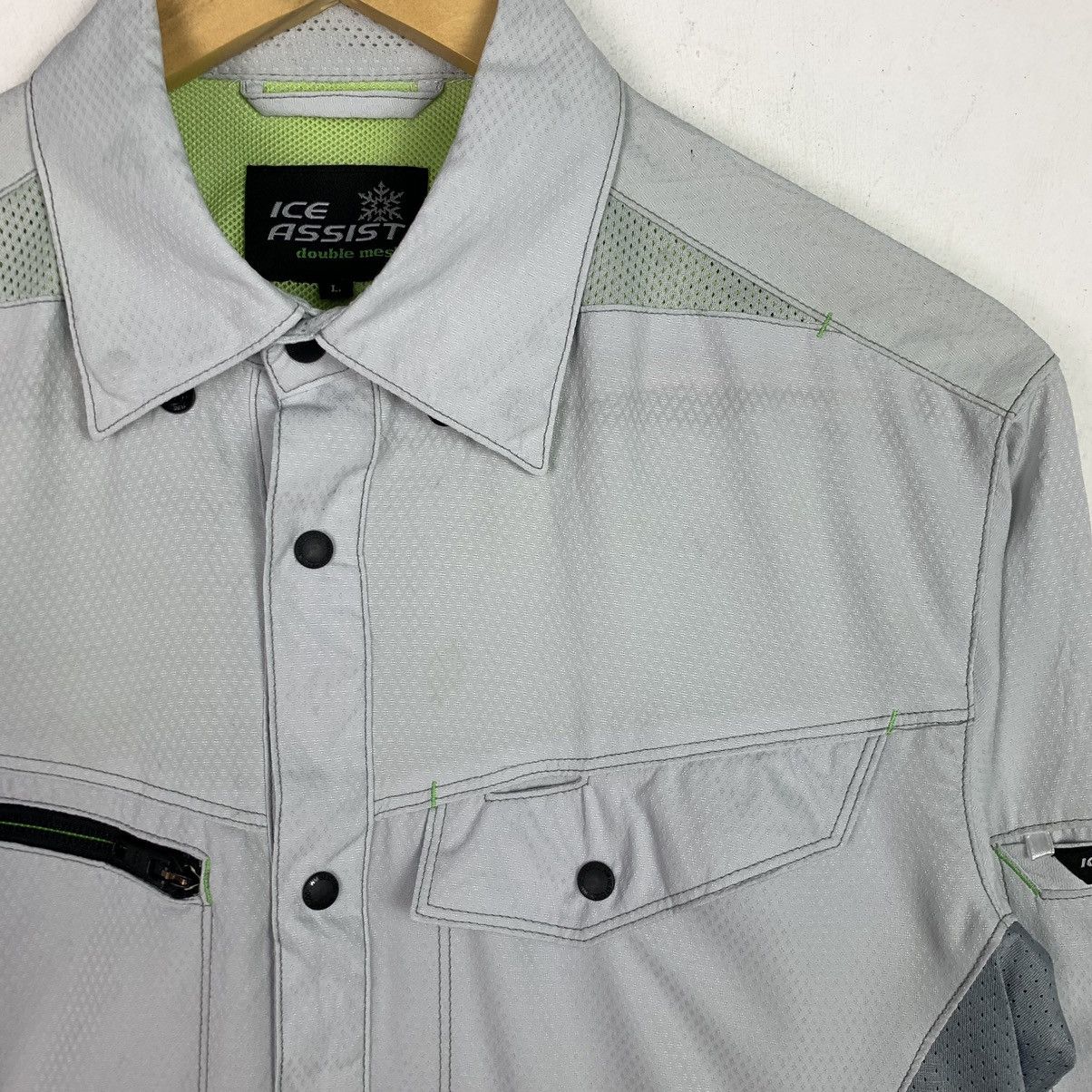 Japanese Brand Vintage Ice Assist Windbreaker Jacket Size US L / EU 52-54 / 3 - 4 Thumbnail