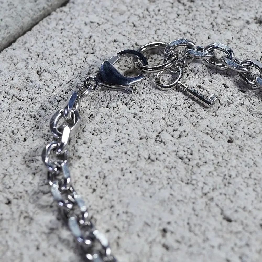 Jewelry Padlock Chunky Heavy Lock Key Necklace Size ONE SIZE - 2 Thumbnail