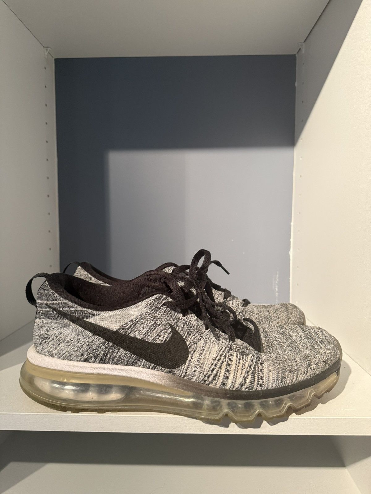 Nike Nike Flyknit Air Max Oreo Size 9.5 2015 Size US 9.5 / EU 42-43 - 1 Thumbnail