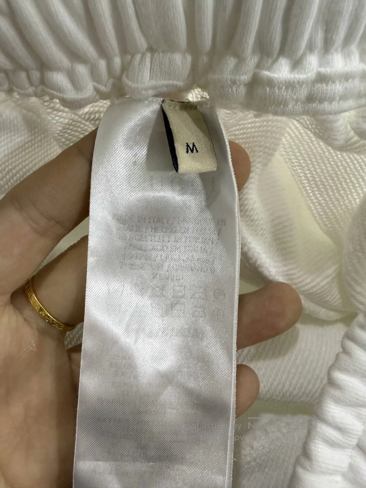 Gucci Gucci White Striped Shorts Medium Size. Size US 30 / EU 46 - 4 Thumbnail
