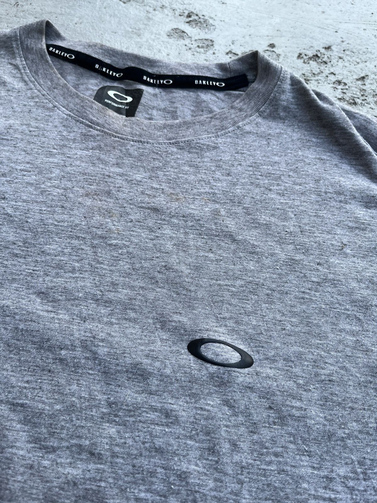 Oakley × Vintage OAKLEY SMALL LOGO TEE Size US S / EU 44-46 / 1 - 3 Thumbnail
