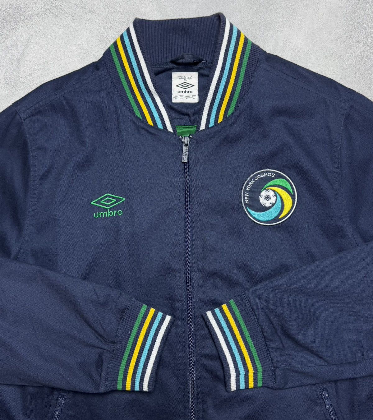 Umbro New York Cosmos 2011 Football Soccer Bomber Jacket Umbro Size US XL / EU 56 / 4 - 6 Thumbnail