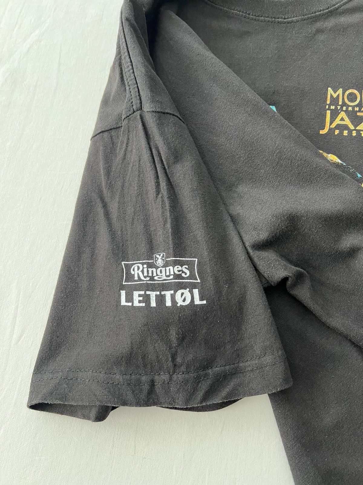 Vintage Vintage 1998 Molde International Jazz Festival MIJF T-shirt Size US XL / EU 56 / 4 - 10 Thumbnail