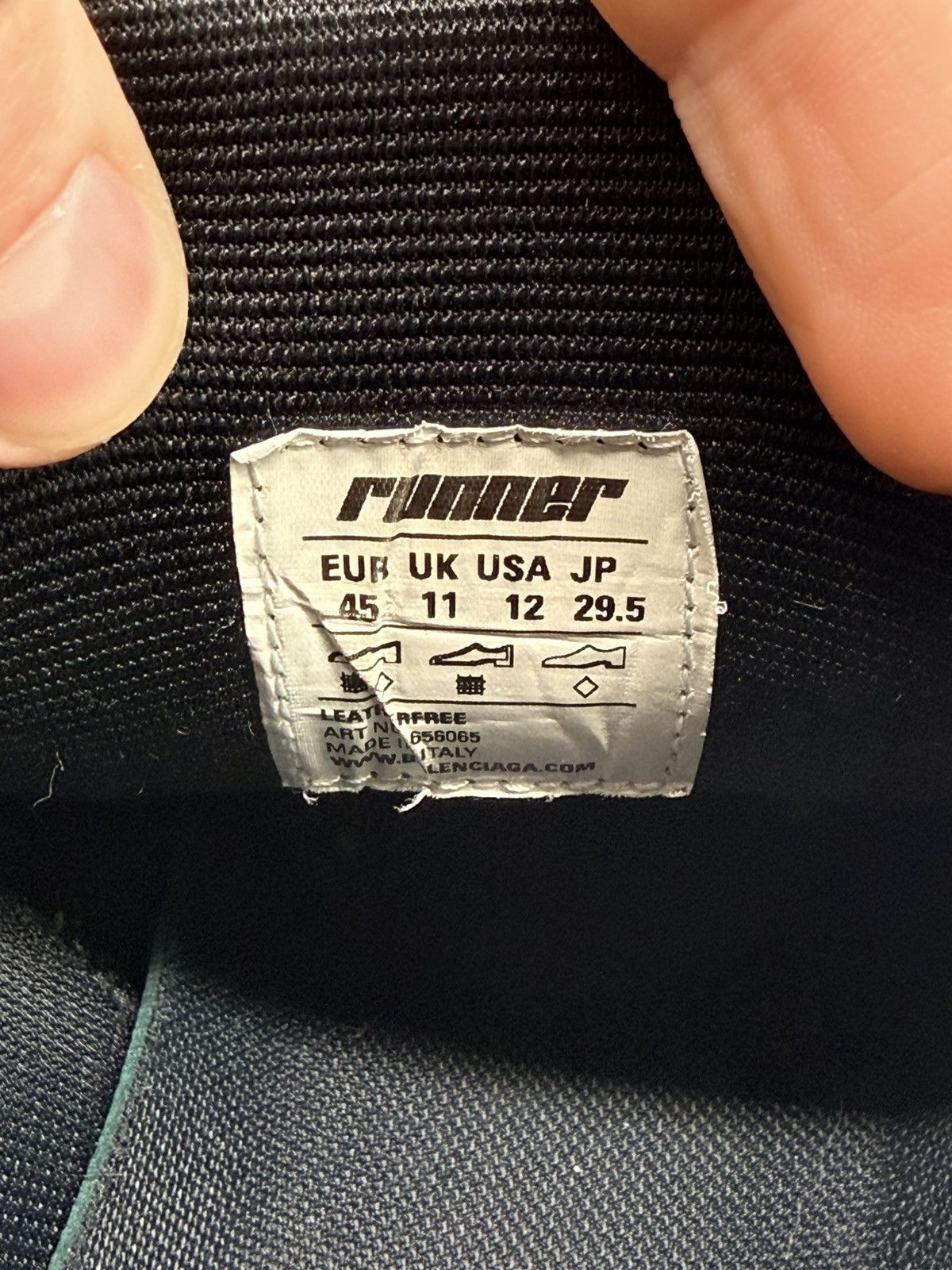 Balenciaga Size 12 - Balenciaga Runner Sneaker Black Size US 12 / EU 45 - 7 Thumbnail