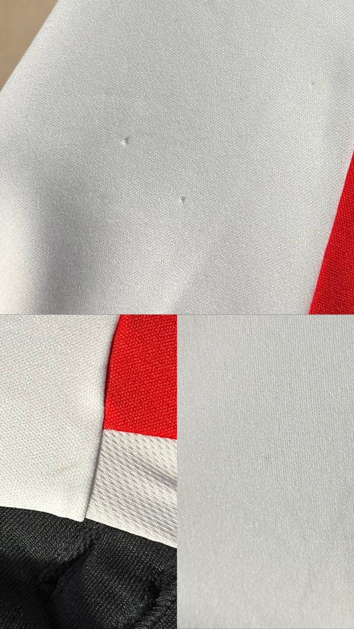 Hummel Fleetwood Town 2021 2022 Home Hummel Football Jersey Shirt Size US M / EU 48-50 / 2 - 8 Thumbnail
