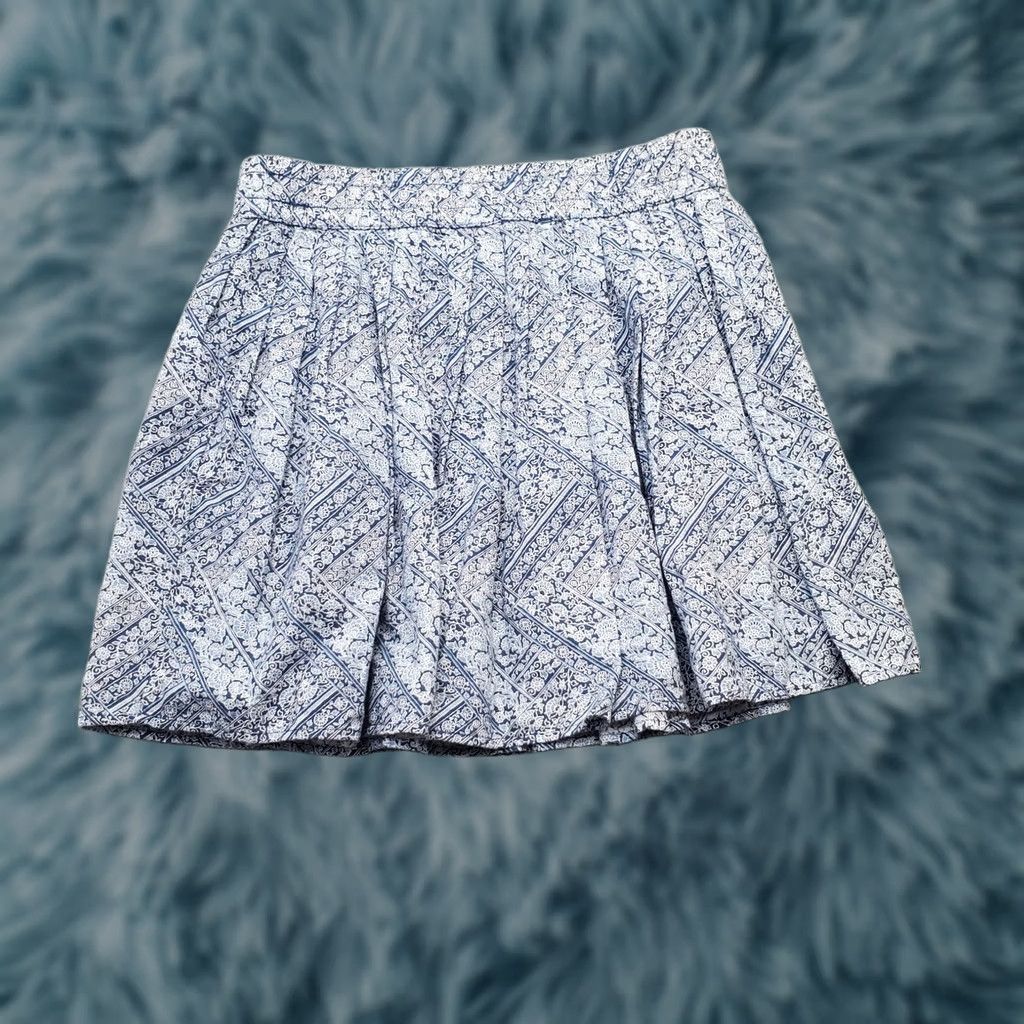 American Eagle Outfitters American Eagle Outfitters Skirt Womens M Multicolor Floral Lined Pleated A-Line Short Casual Womens Size 32" / US 10 / IT 46 - 1 Thumbnail