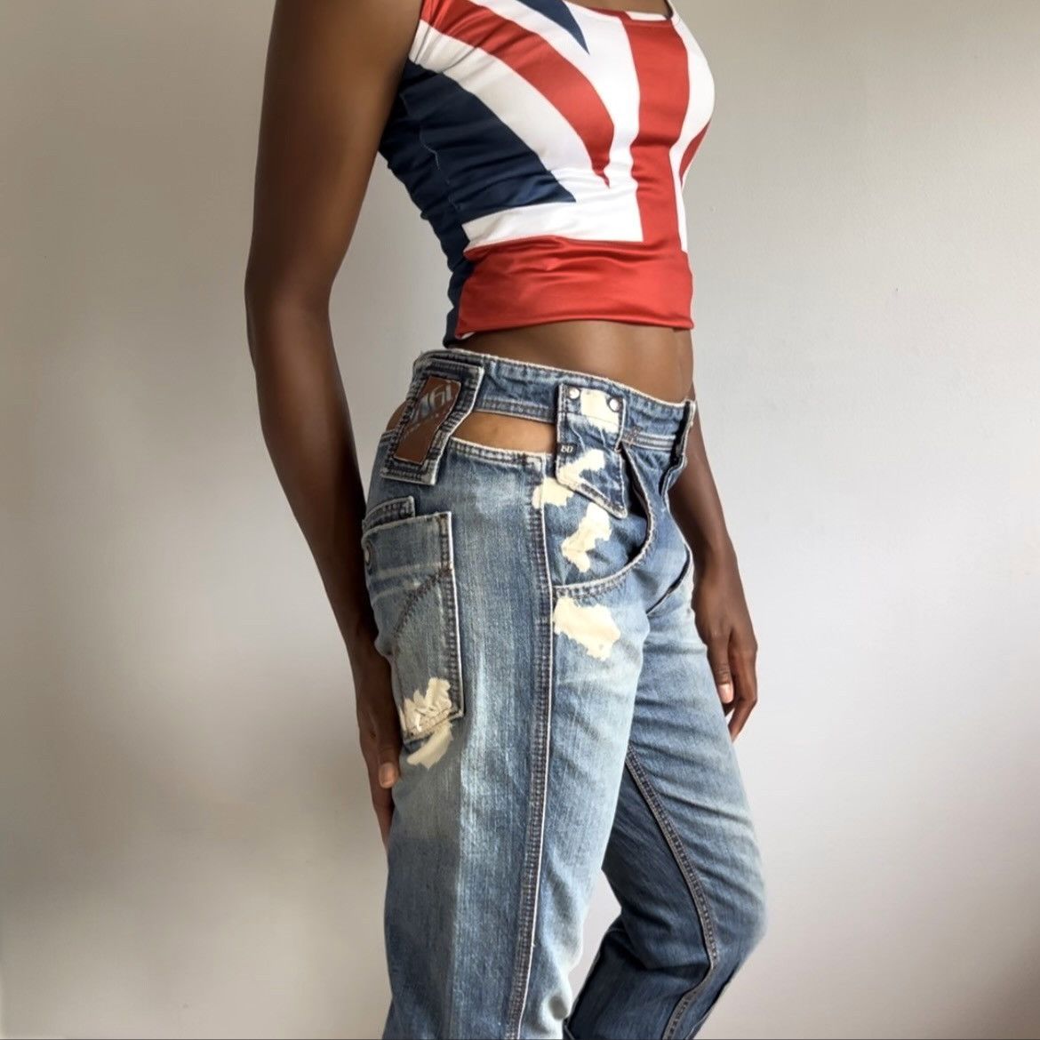 Miss Sixty Vintage Miss Sixty Crop Jeans Size 26" / US 2 / IT 38 - 2 Thumbnail