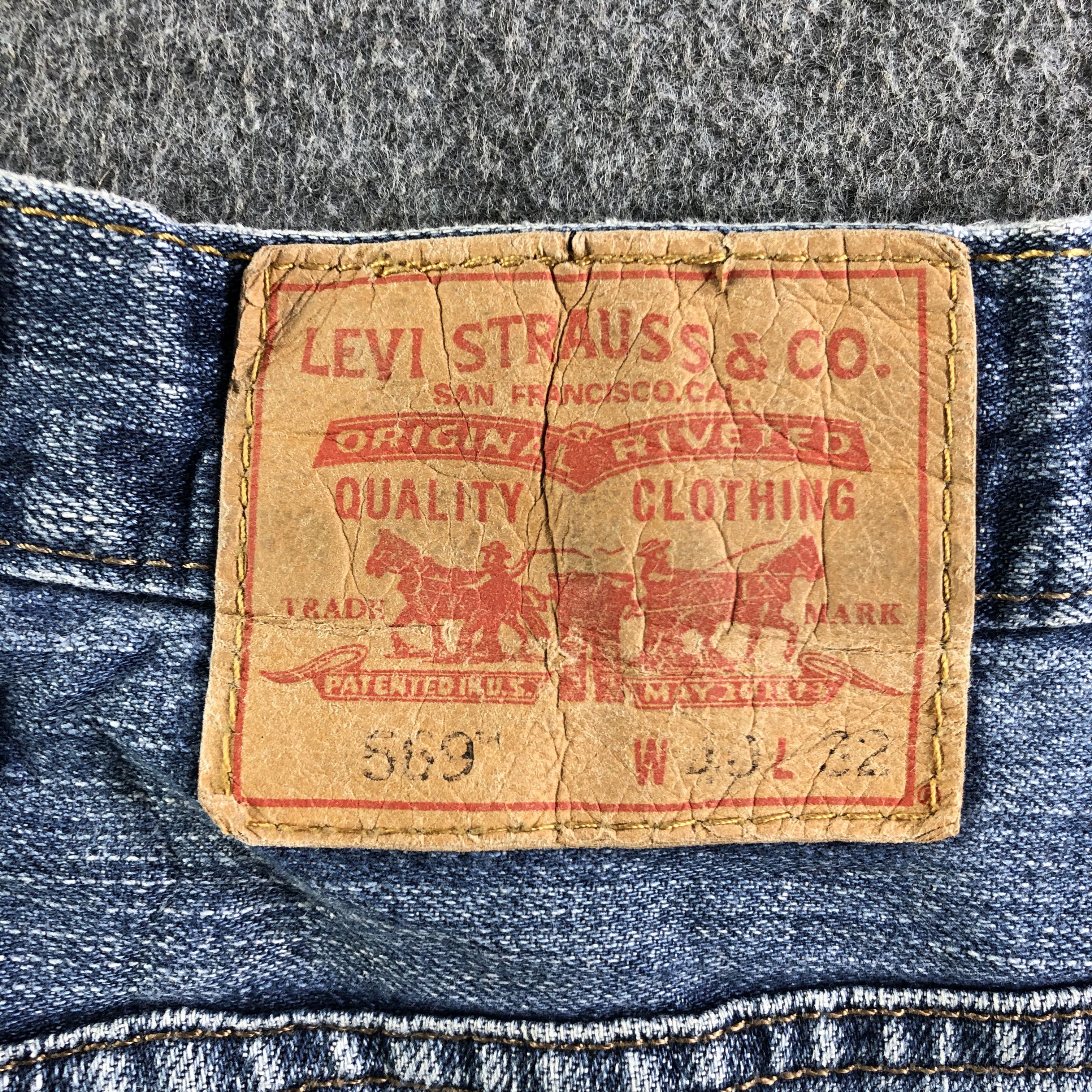 Levi's Vintage Blue Wash Levis 569 Jeans-J4107 Size US 43 - 5 Thumbnail