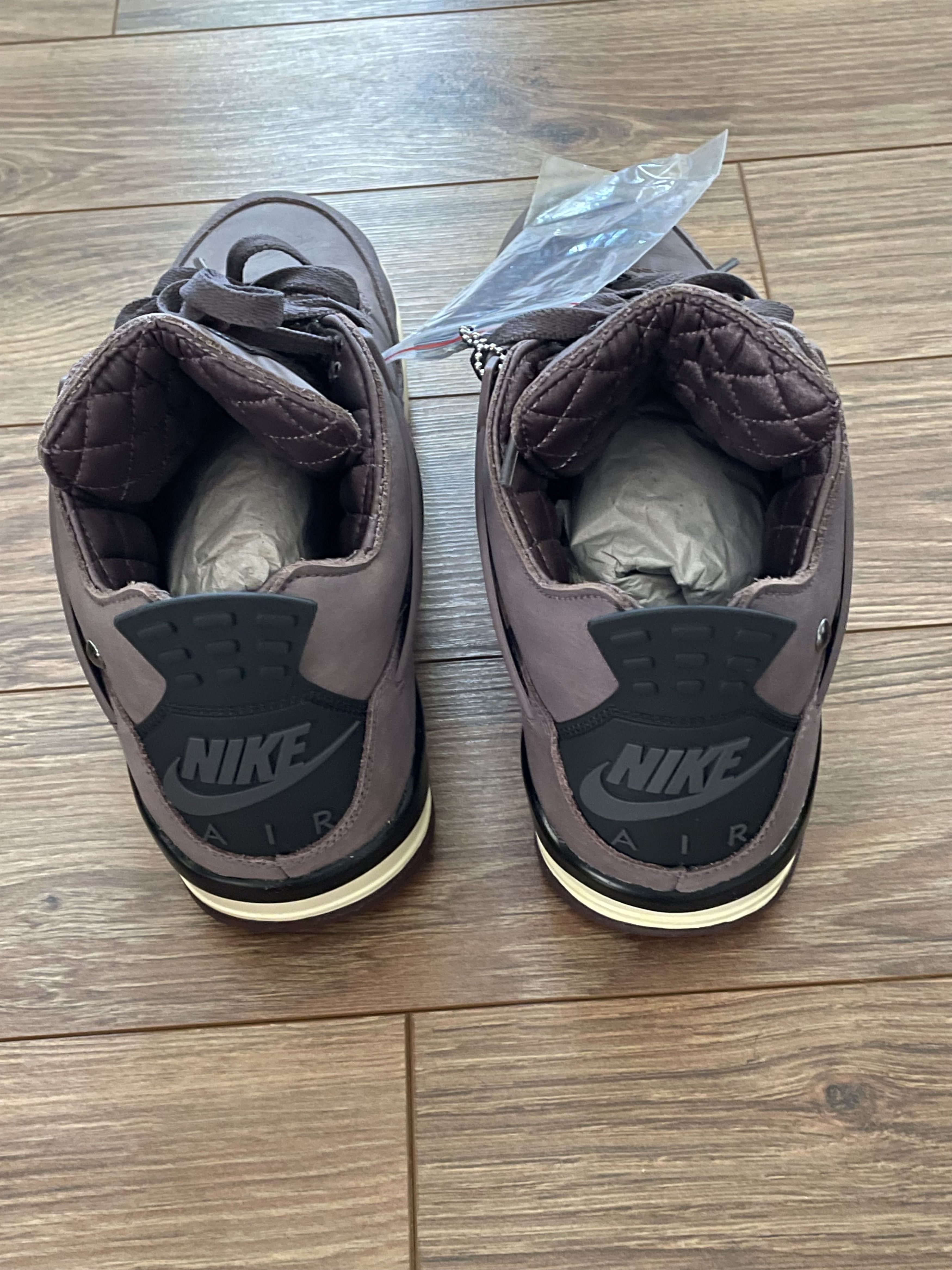 A Ma Maniere × Jordan Brand Jordan 4 Retro SP A Ma Maniére Size US 10 / EU 43 - 4 Thumbnail