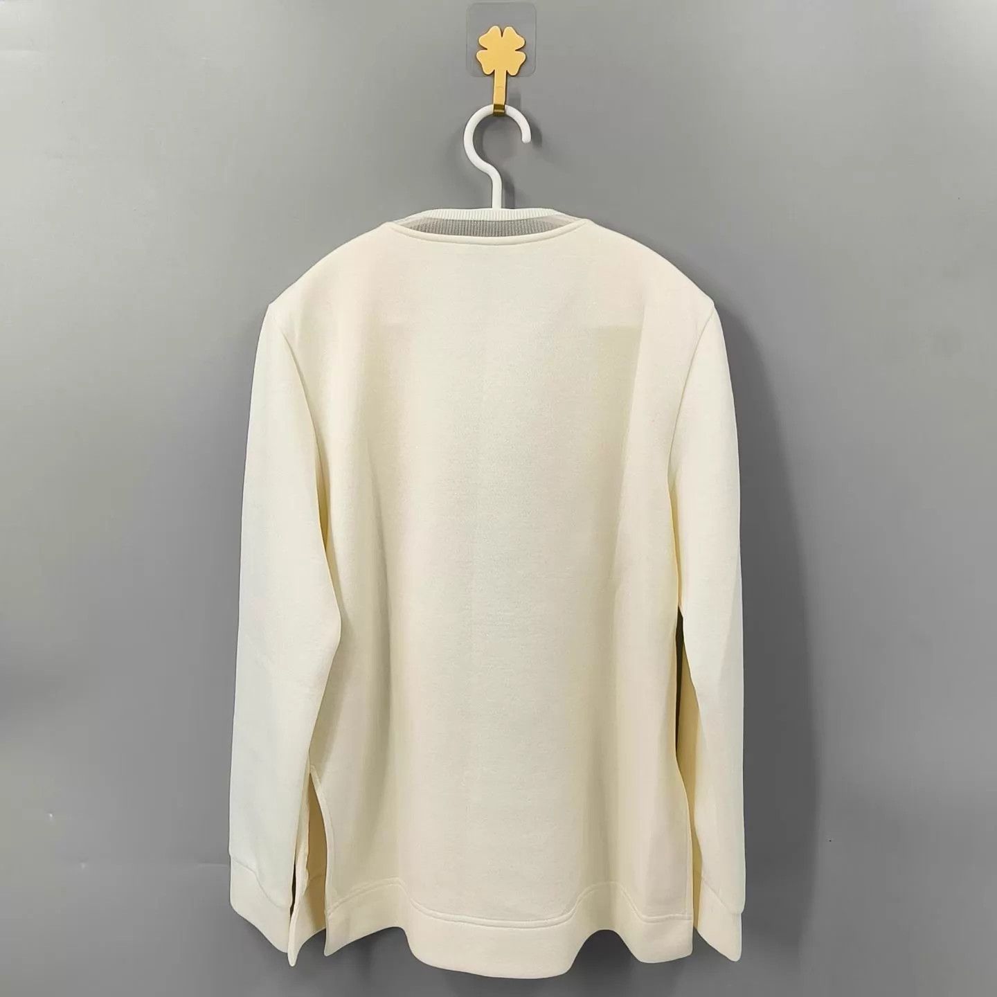 Fendi Fendi floral embroidery sweatshirt 40 99 Size S / US 4 / IT 40 - 2 Thumbnail