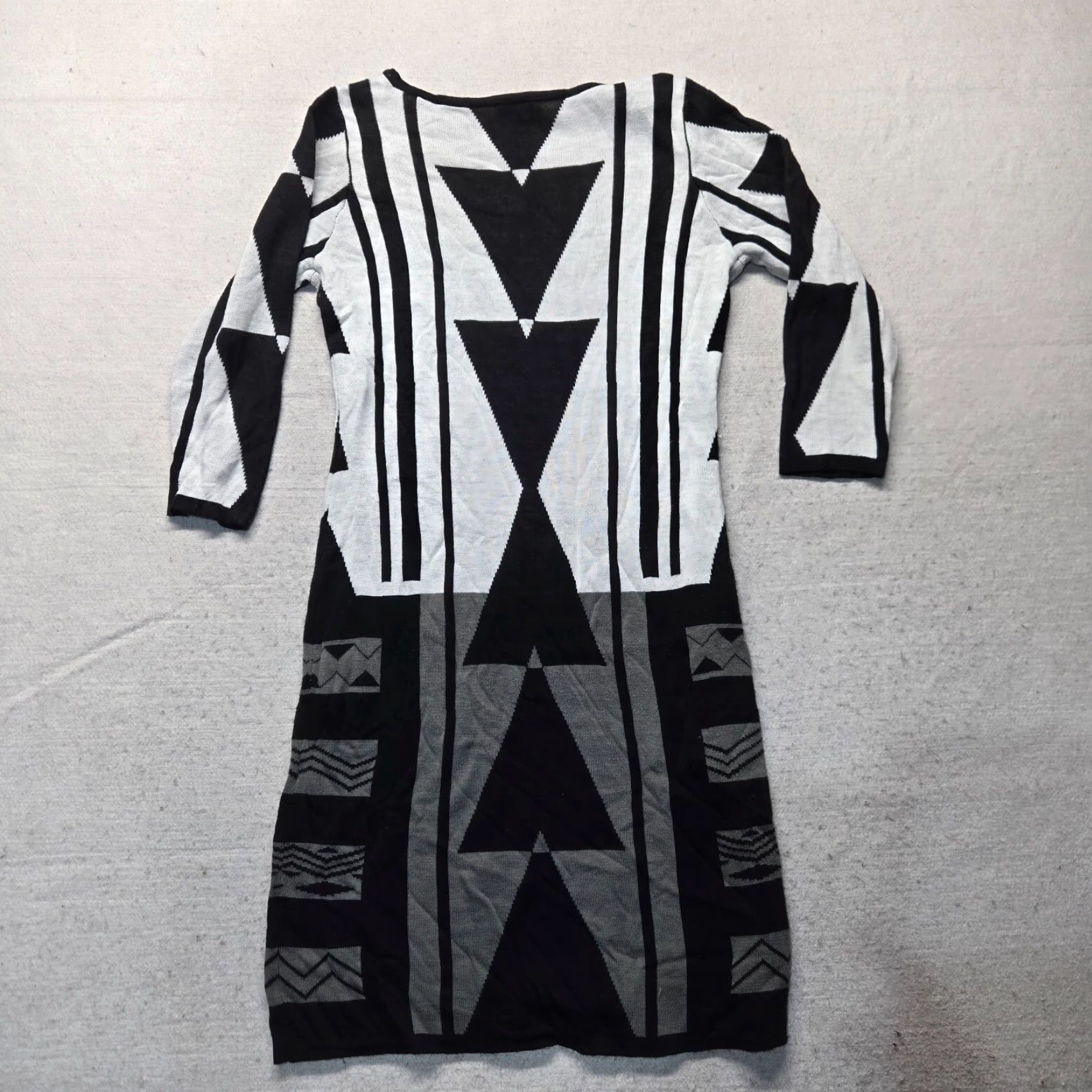 Vintage VINTAGE The Limited Black White Aztec Long Sleeve Casual Sweater Dress Women's M Medium Size M / US 6-8 / IT 42-44 - 7 Thumbnail