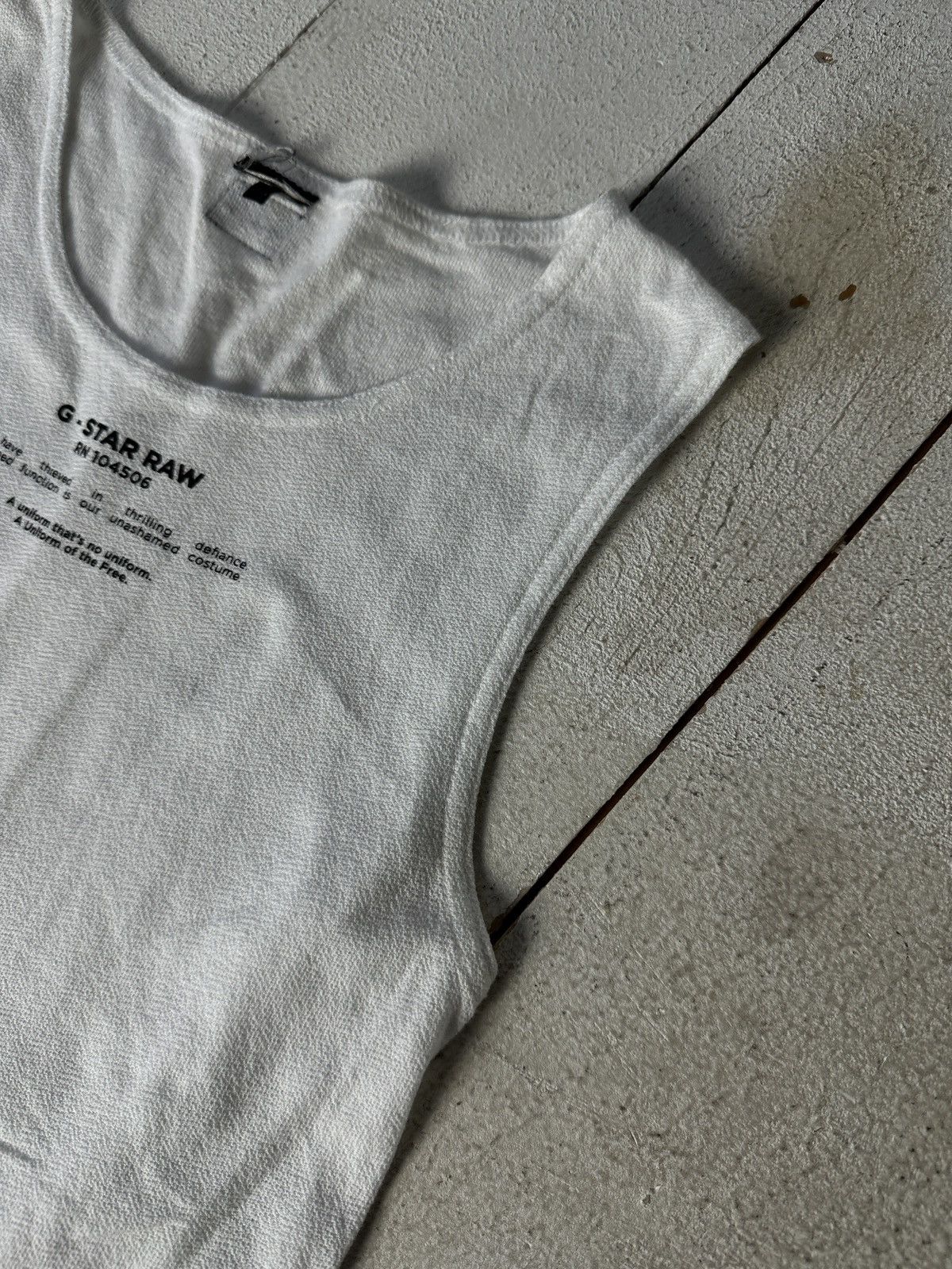G-Star 🚨VINTAGE BIG LOGO G STAR RAW SLEEVELESS TANK T SHIRT RARE Size US S / EU 44-46 / 1 - 6 Thumbnail