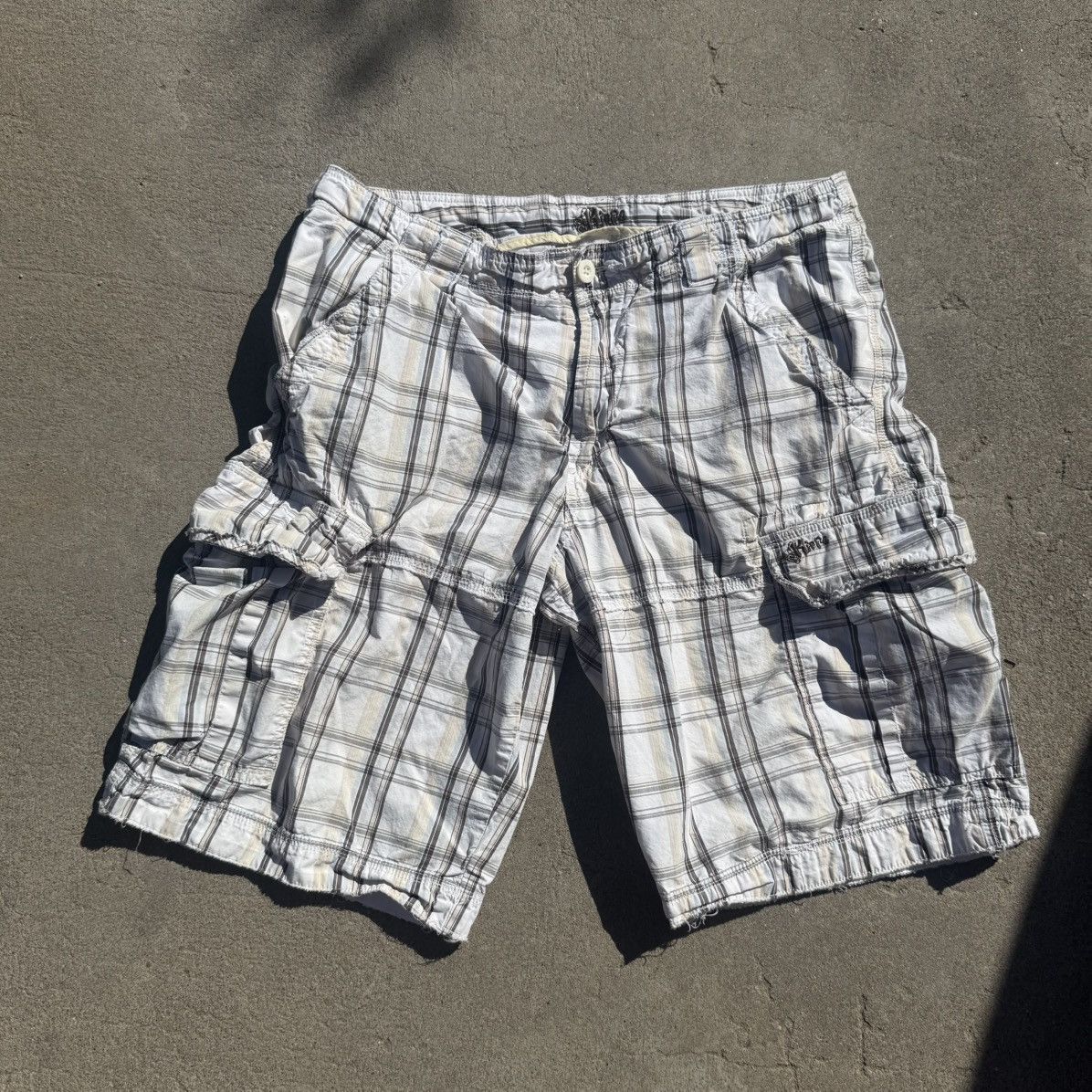 Kirra Kirra jorts Size US 34 / EU 50 - 1 Thumbnail
