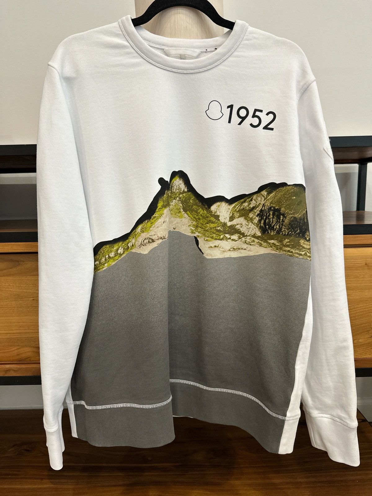 Moncler 🏔 MONCLER GENIUS 1952 Graphic Sweatshirt – Size L Size US L / EU 52-54 / 3 - 1 Thumbnail