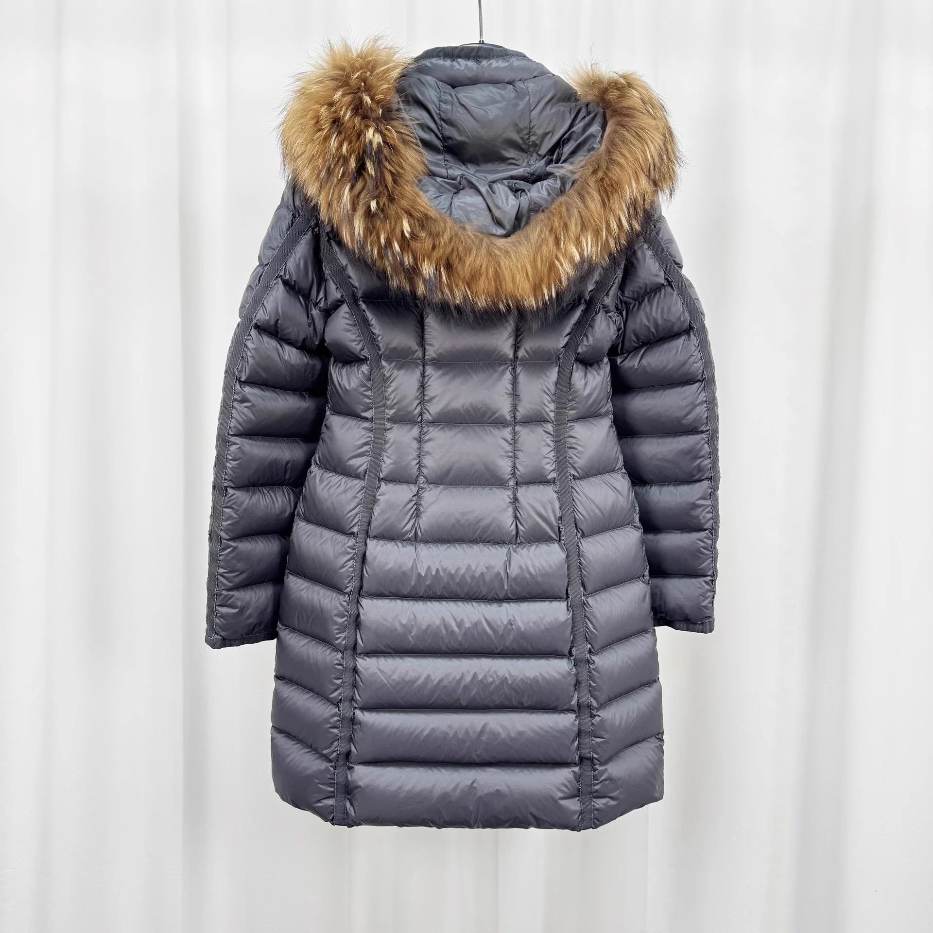 Moncler Moncler Hermifur Embroidered Logo puffer 1 98 New Size S / US 4 / IT 40 - 2 Thumbnail
