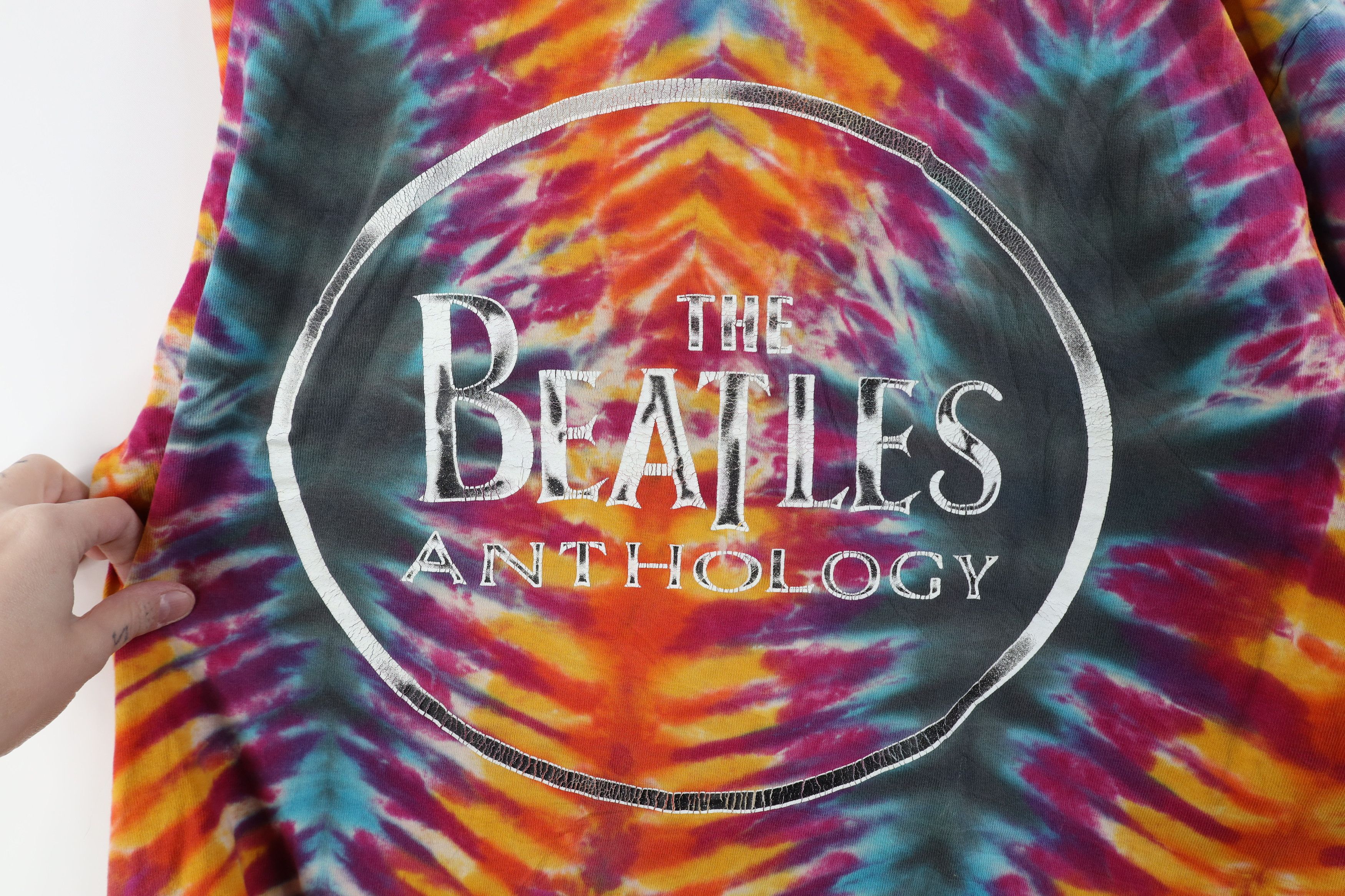 Vintage Vintage 90s Tie Dye The Beatles Anthology Band T-Shirt USA Size US L / EU 52-54 / 3 - 10 Thumbnail