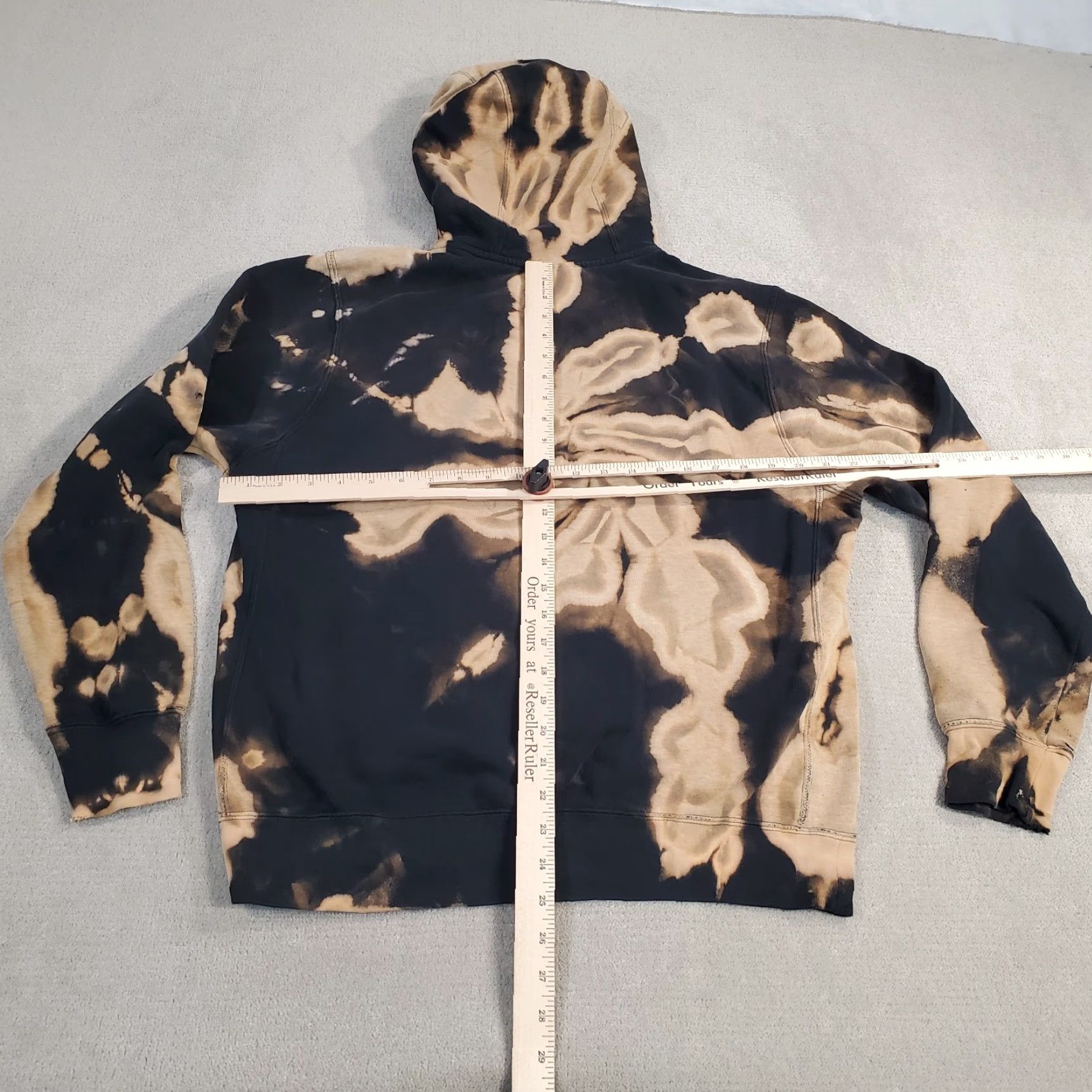 Nike **Black Nike Mens Hoodie Medium Pullover Geometric Tie Dye BV2654 00A** User: Black Nike Mens Hoodie Medium Pullover Geometric Tie Dye BV2654 00A Size US M / EU 48-50 / 2 - 7 Thumbnail