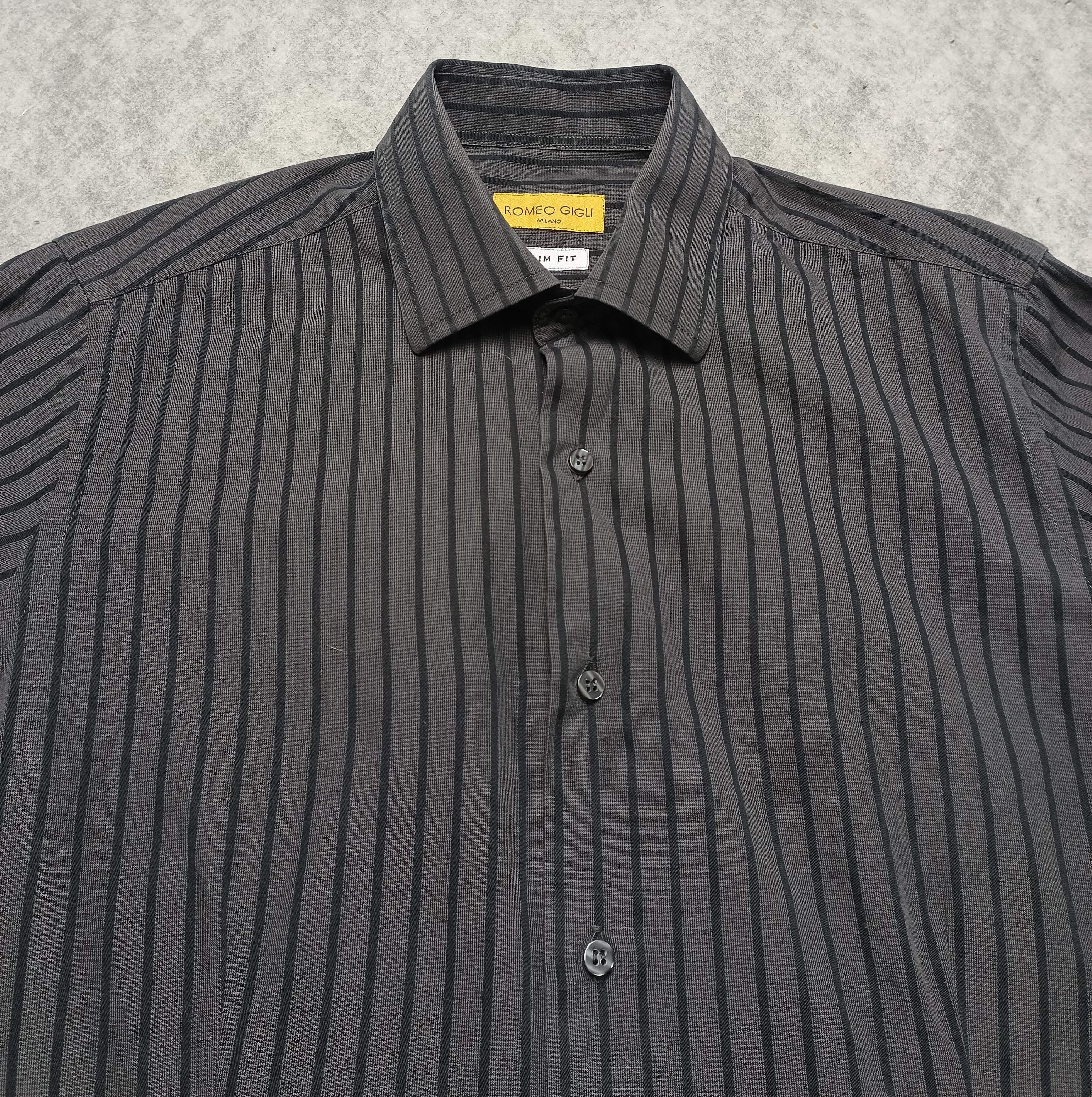 Romeo Gigli Romeo Gigli Slim Fit Black Button Down Shirt Sz 15.5 / 39 Size US M / EU 48-50 / 2 - 3 Thumbnail