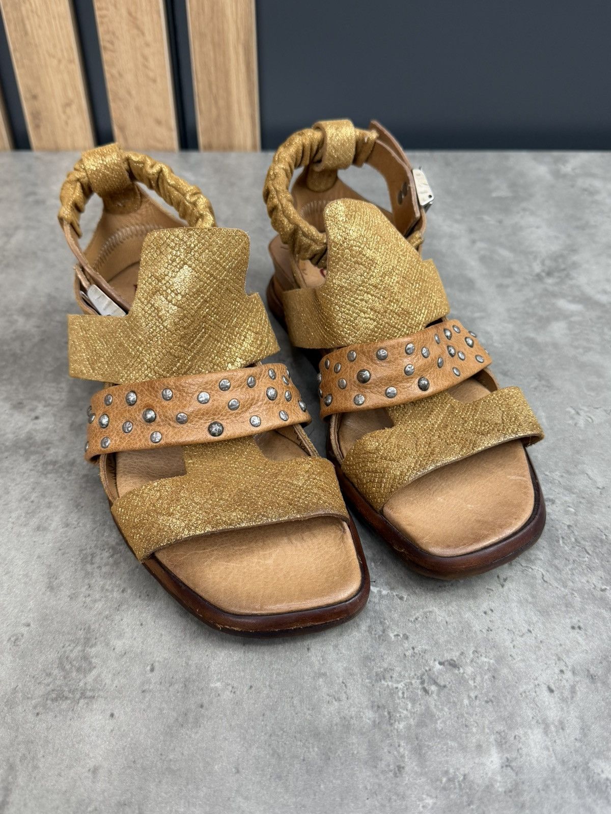 A.S.98 A.S.98 Airstep Buckle Strap Sandals Brown Gold Size 37 Size US 7 / IT 37 - 4 Thumbnail