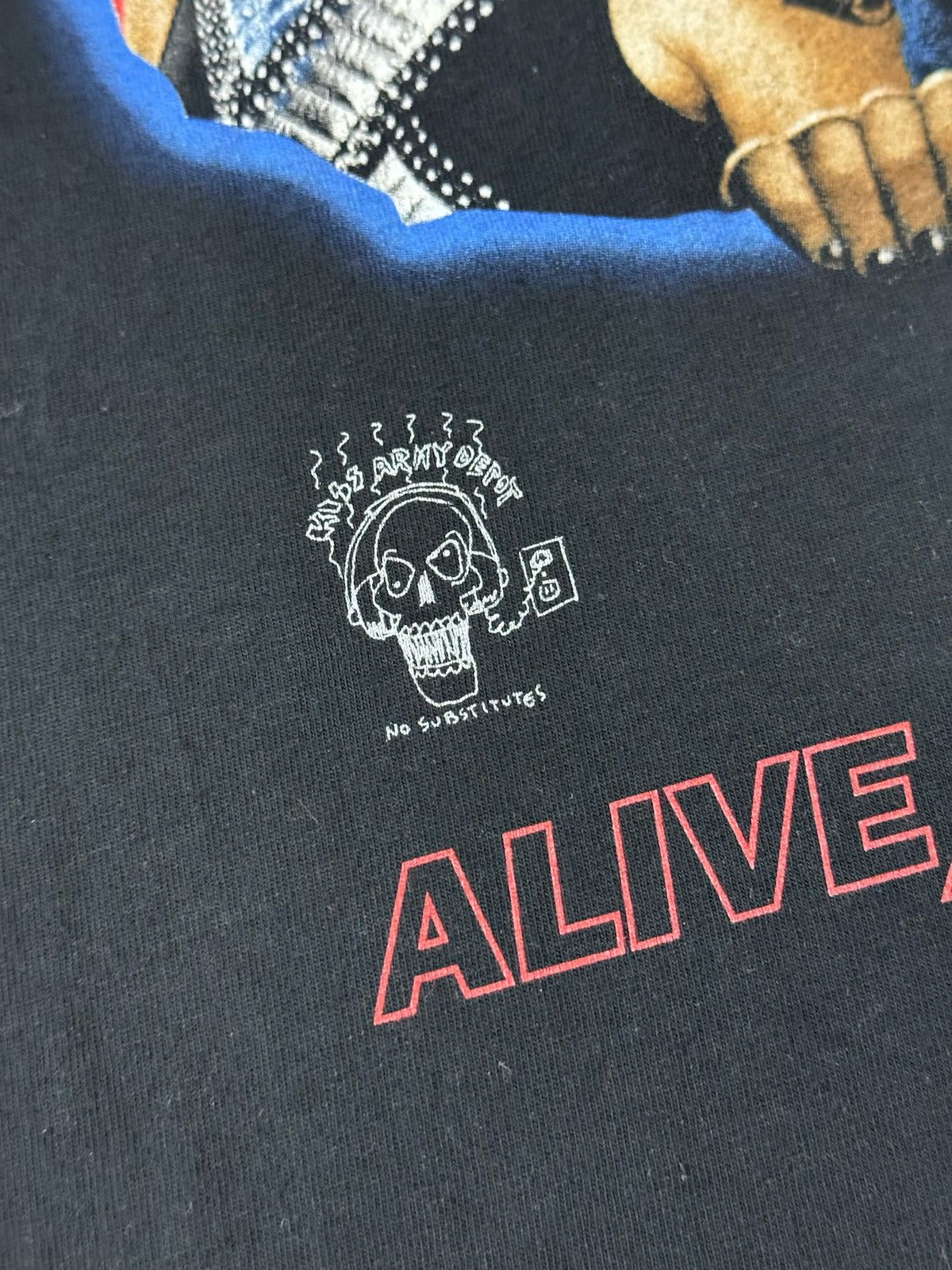 KISS VINTAGE KISS ALIVE TOUR 1996/1997 T SHIRT PROMO ROCK RULE Size US L / EU 52-54 / 3 - 5 Thumbnail