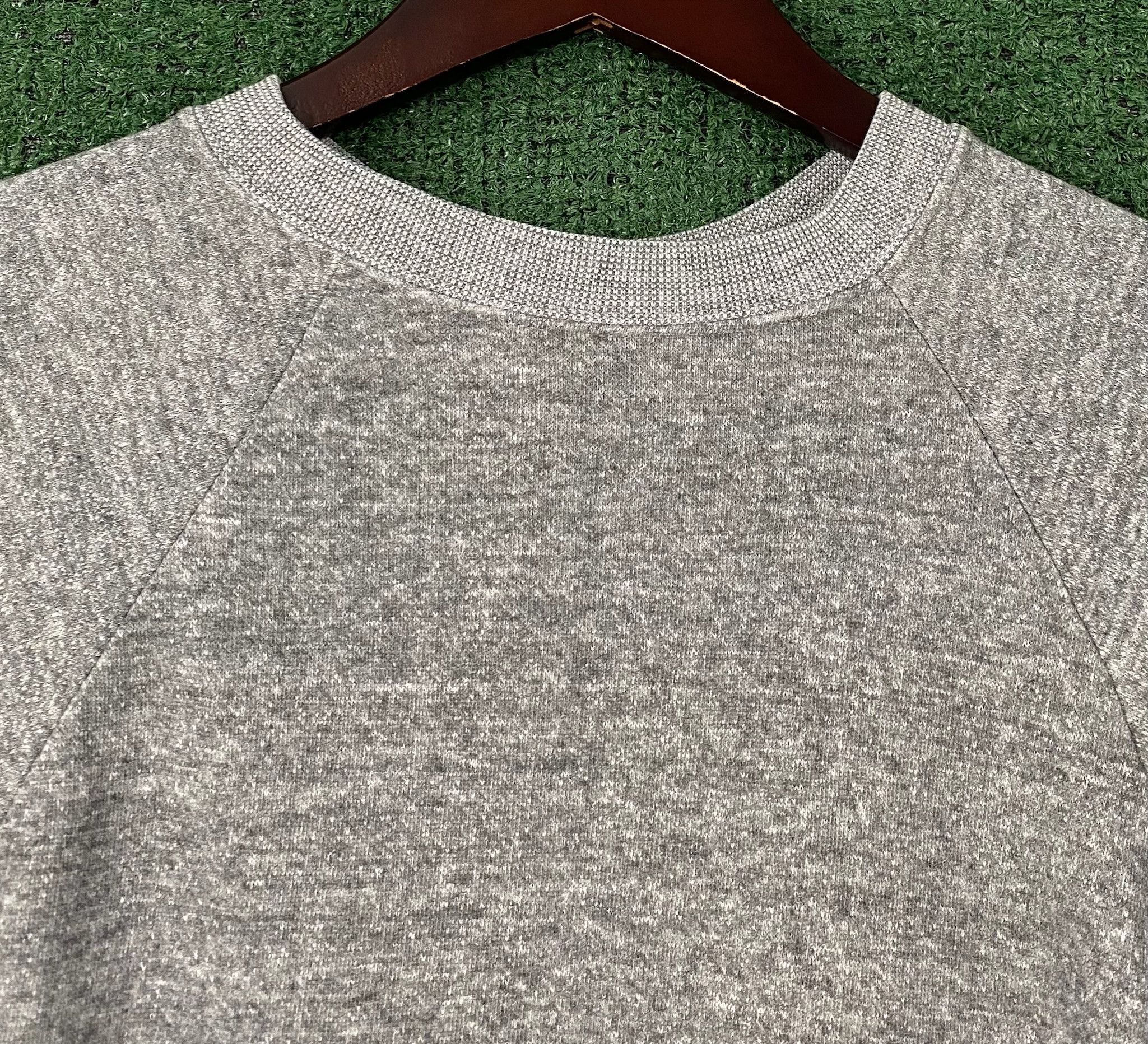 Vintage 80’s Grey Blank Raglan Short Sleeve Sweatshirt Small Size US S / EU 44-46 / 1 - 2 Thumbnail