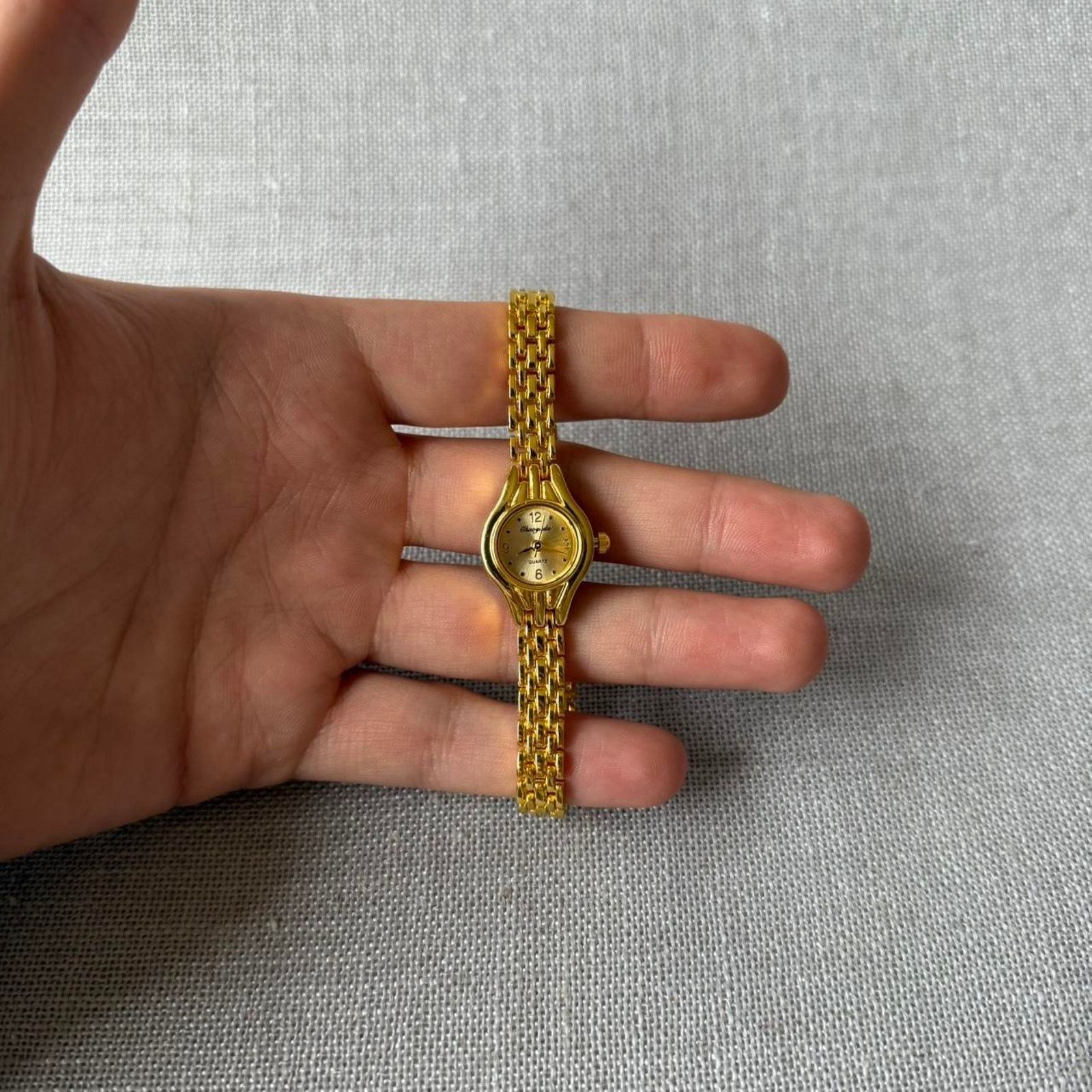 Other Elegant gold vintage style watch WMNS Size ONE SIZE - 4 Thumbnail