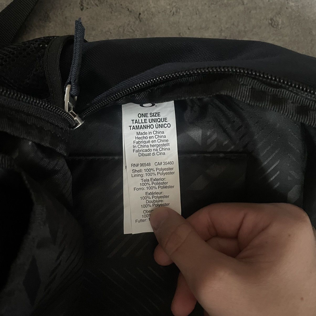 Oakley × Vintage Vintage 90s Oakley Backpack Size ONE SIZE - 7 Thumbnail