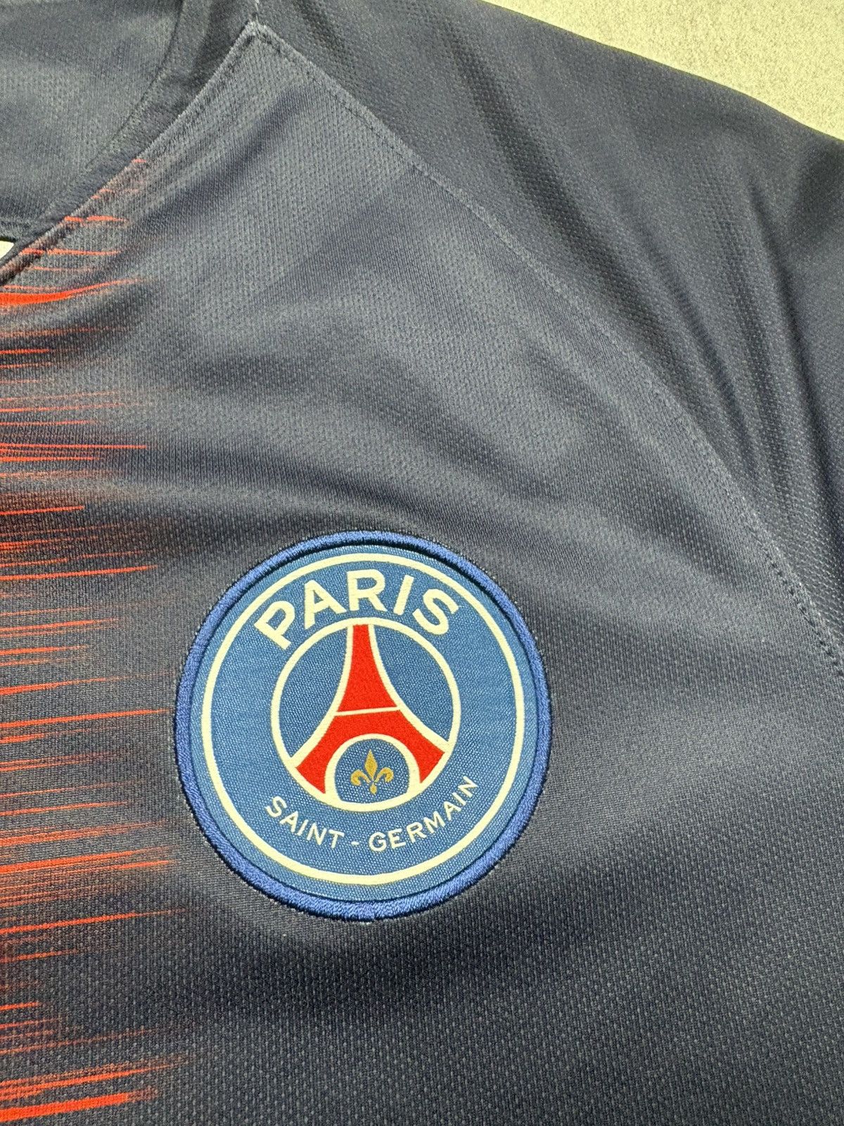 Nike Nike PSG Paris Saint-Germain 2018/19 Home Kit Soccer Jersey Size US M / EU 48-50 / 2 - 8 Thumbnail