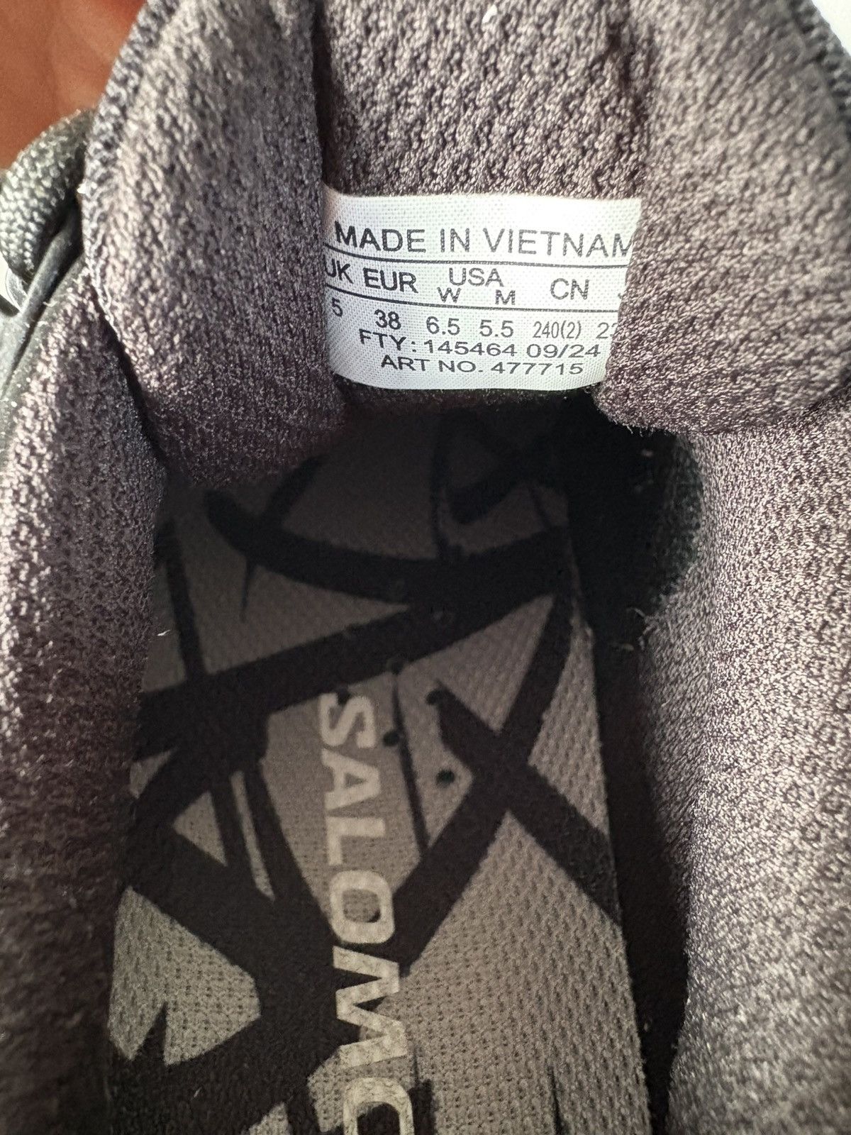 GR10K × Salomon Quest Low 2 GR10K Size US 5 / EU 37 - 6 Thumbnail